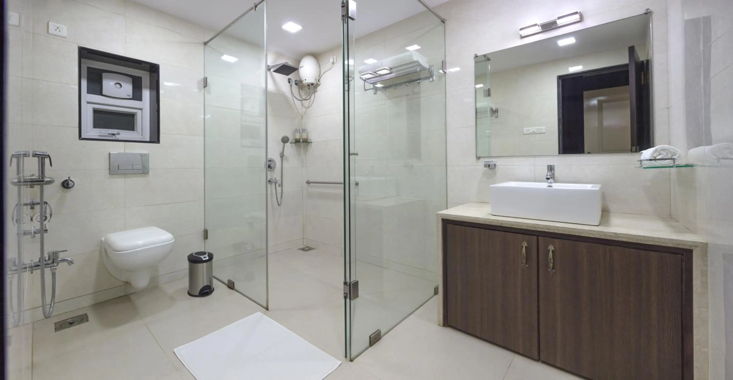 Bathroom in amã Stays & Sluice House Lonavala