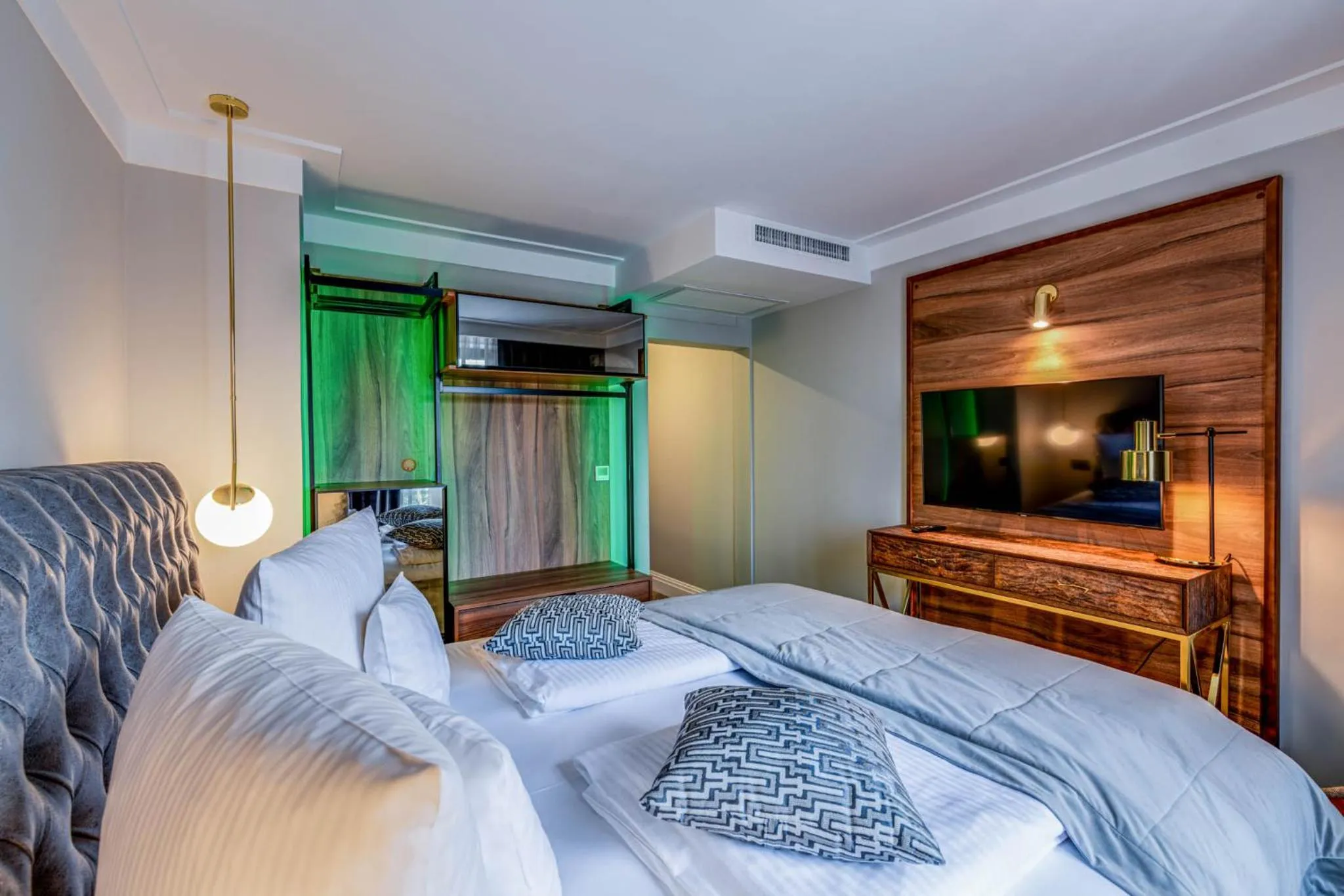 Bed in HOTEL BOUTIQUE DONNA ANNA