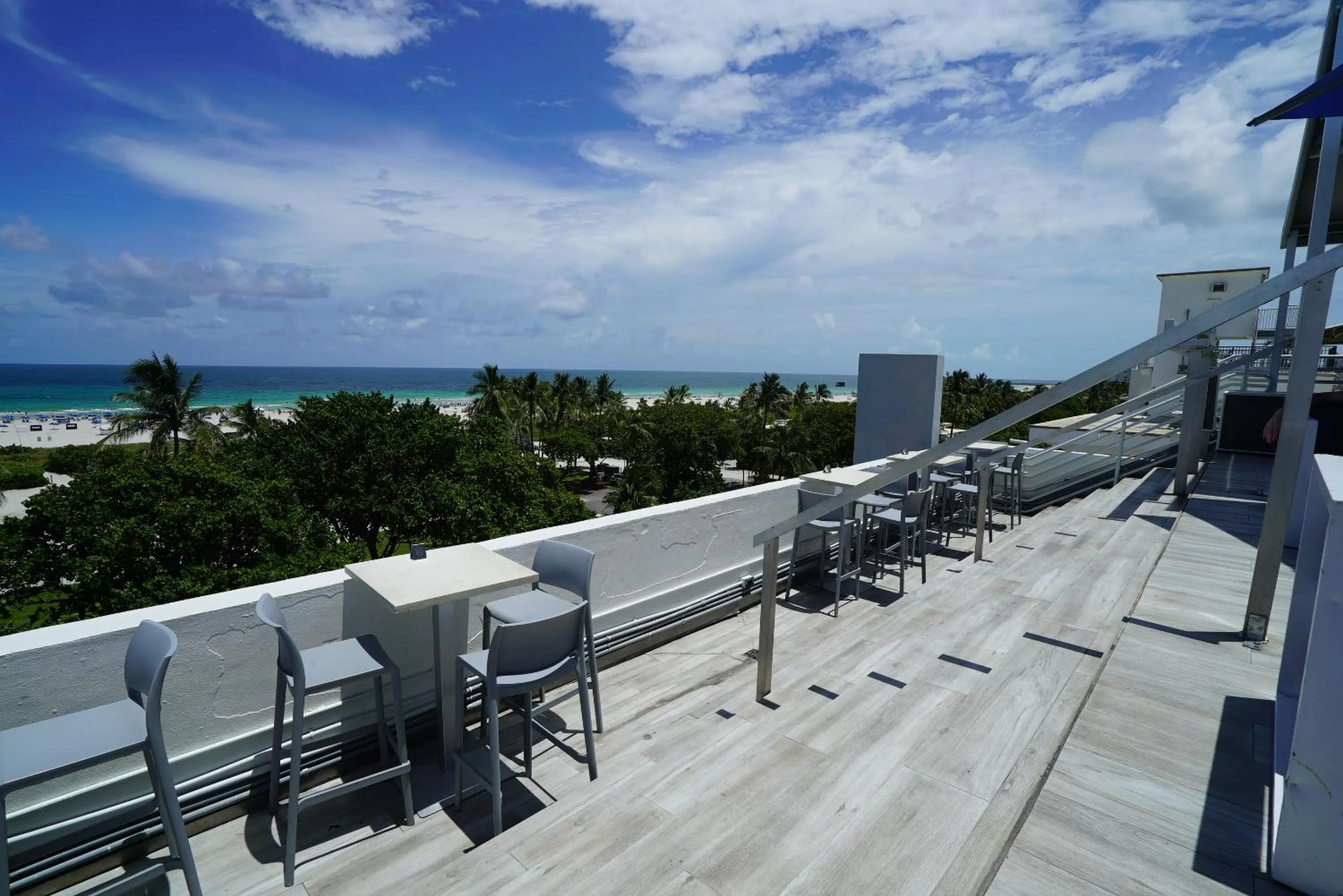 Property building in Deluxe apartments at the Congress