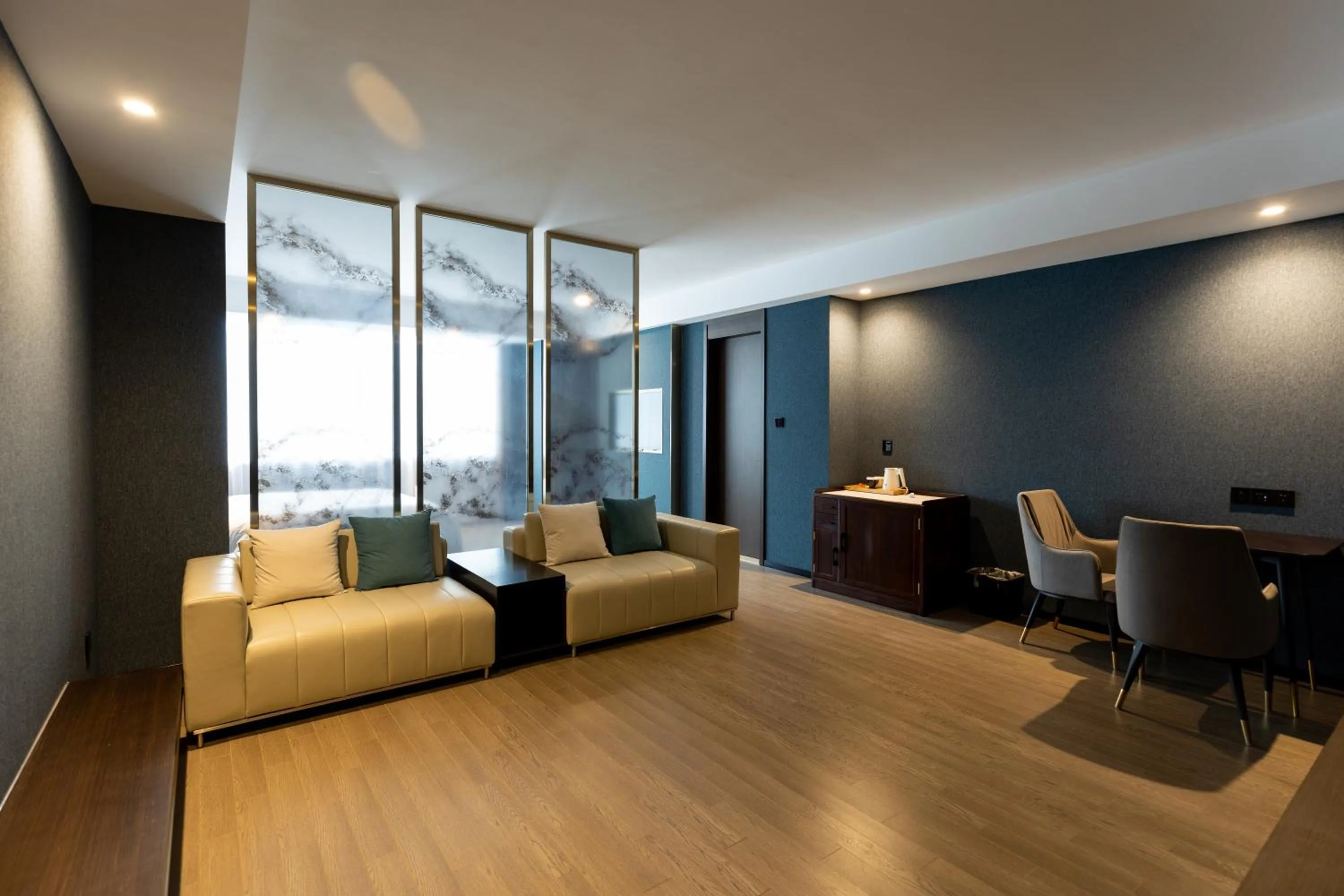 Living room in Dijing Hotel Shanghai