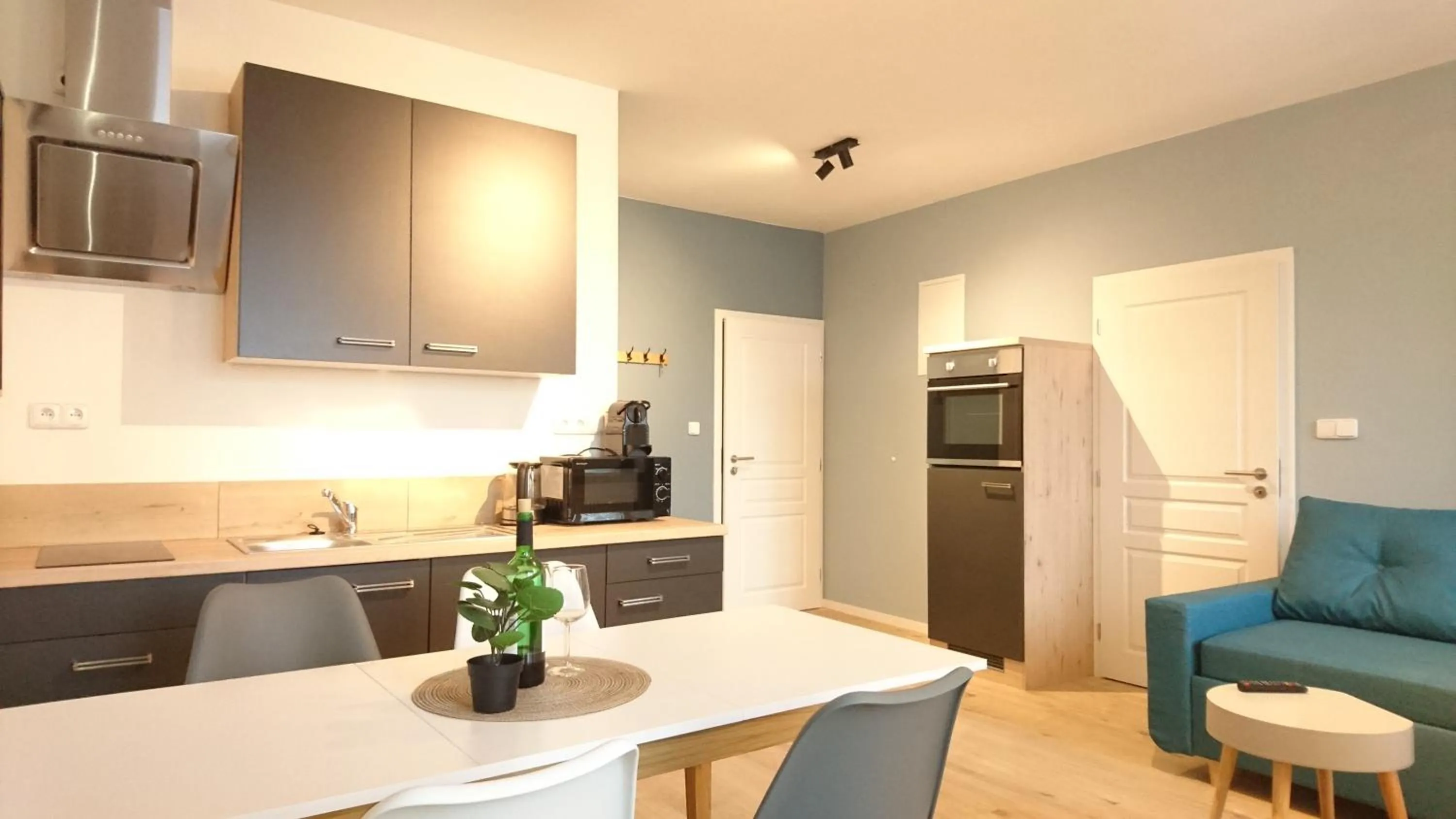 Property building in Rock-inn