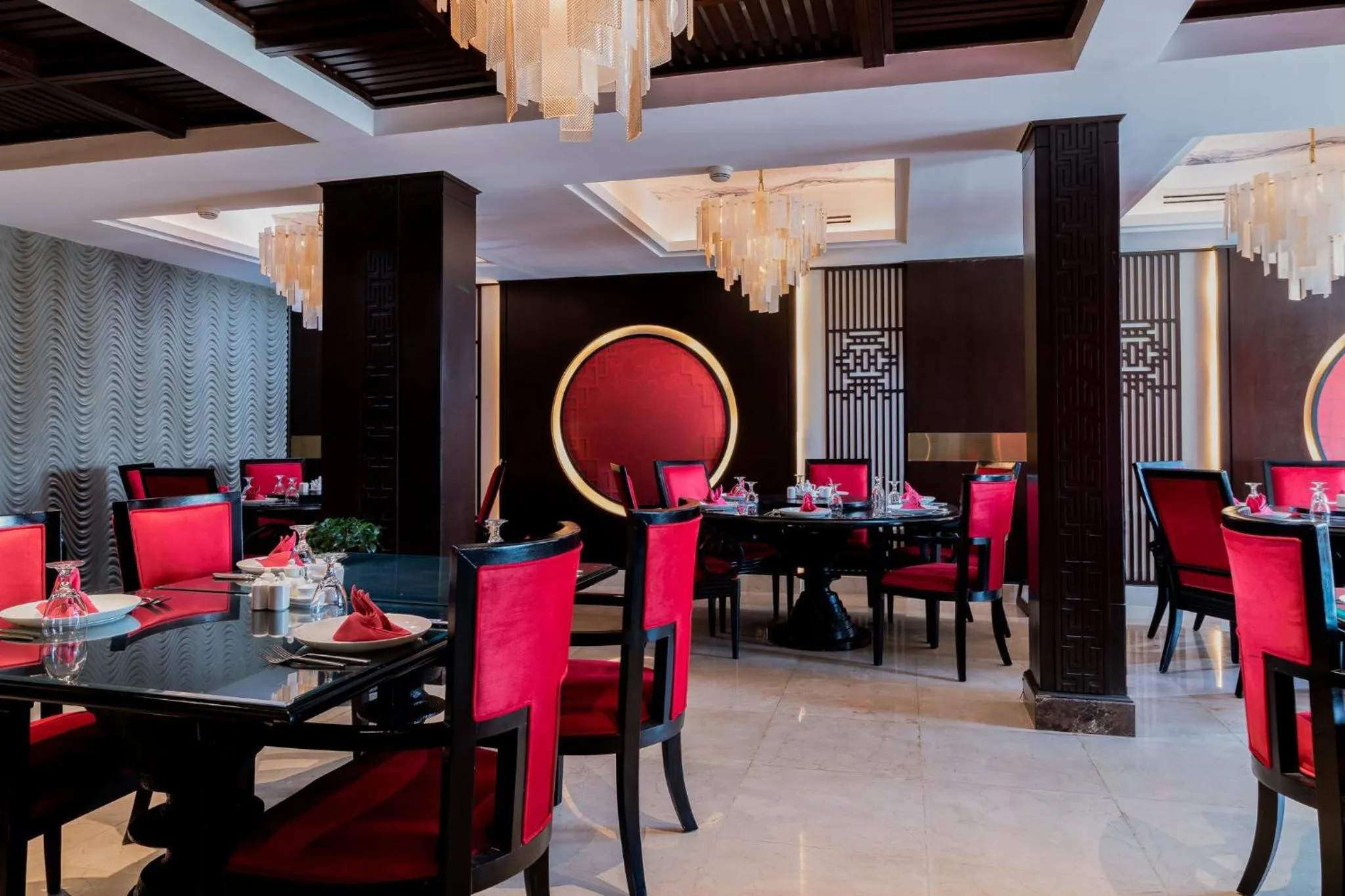 Restaurant/places to eat in Holiday Inn Kuwait by IHG