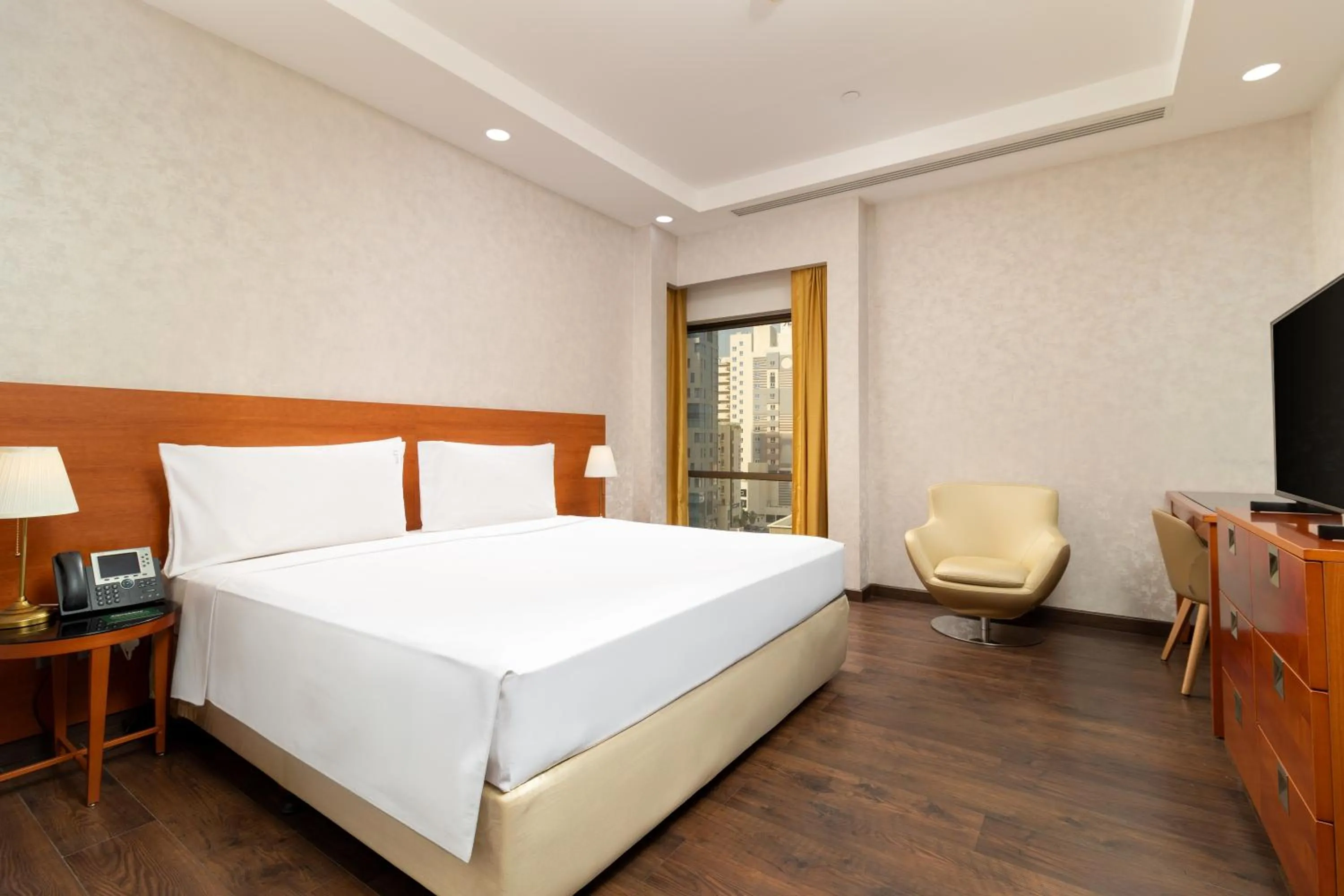 Bedroom, Bed in Holiday Inn Kuwait by IHG