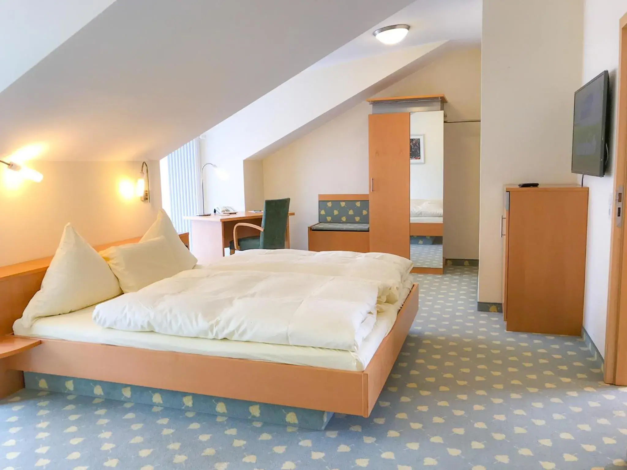 One-Bedroom Suite - single occupancy in Hotel Birkenhof One-Bedroom Suite - single occupancy in Hotel Birkenhof