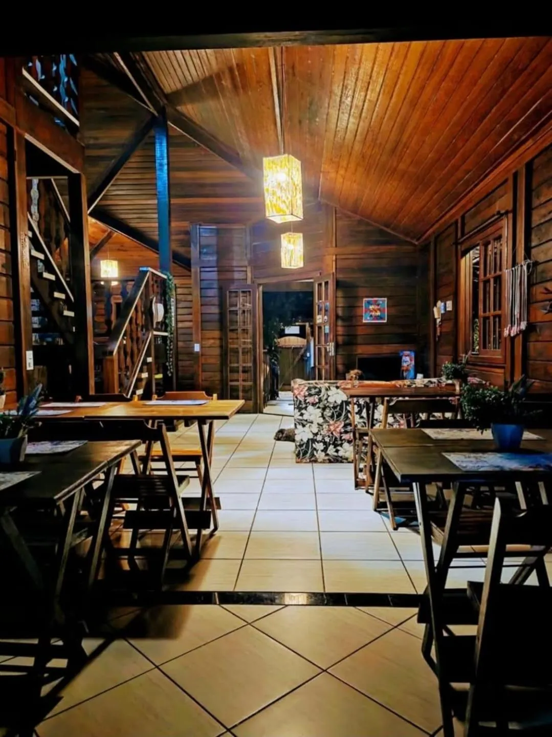 Restaurant/places to eat in Namorada Brava Guest House