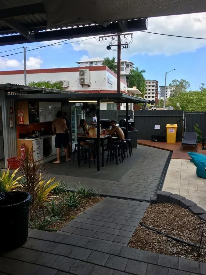 Patio in The Cozy Hostel - Motel