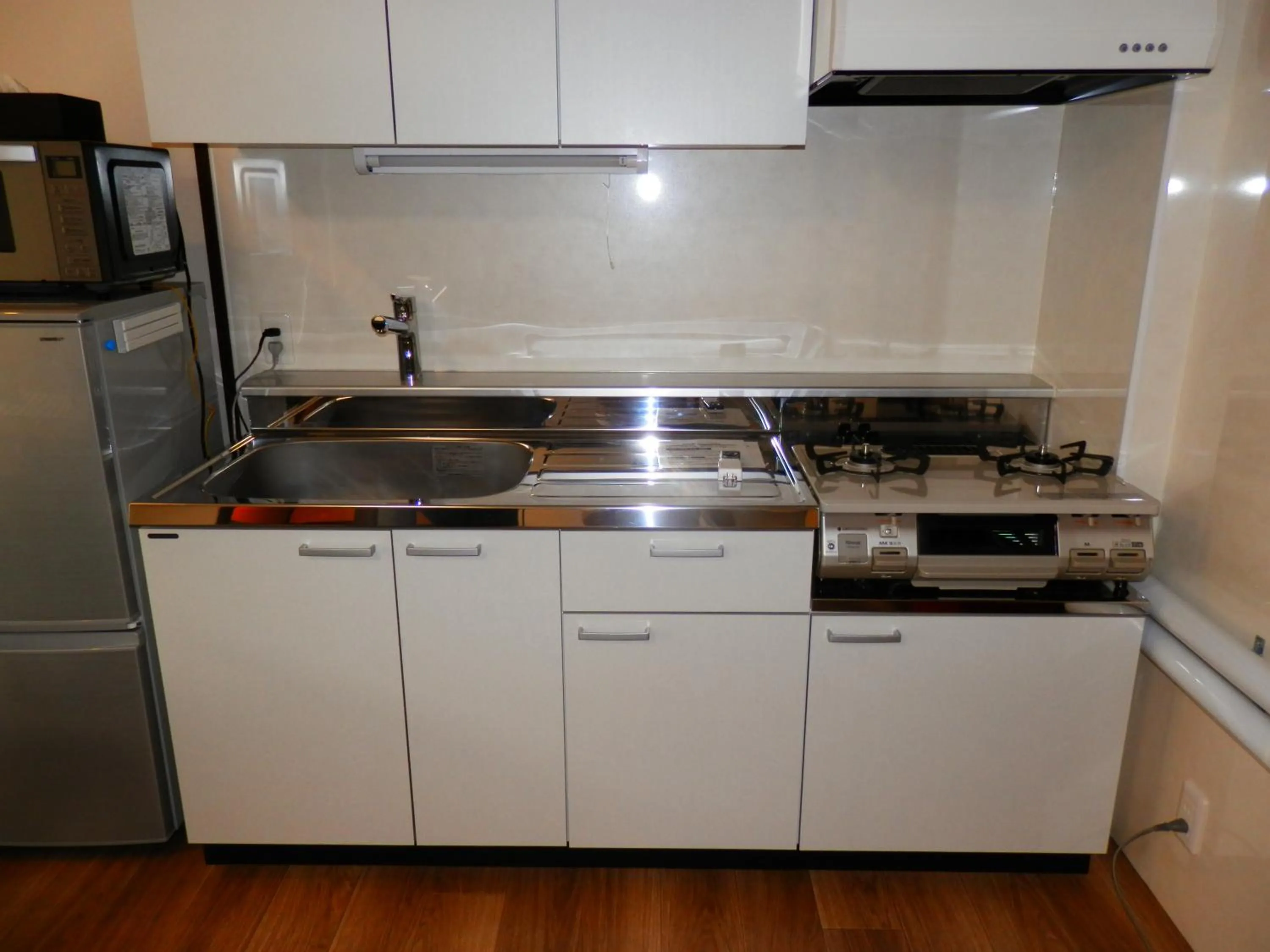 Kitchen or kitchenette in Maple Sumikawa #202