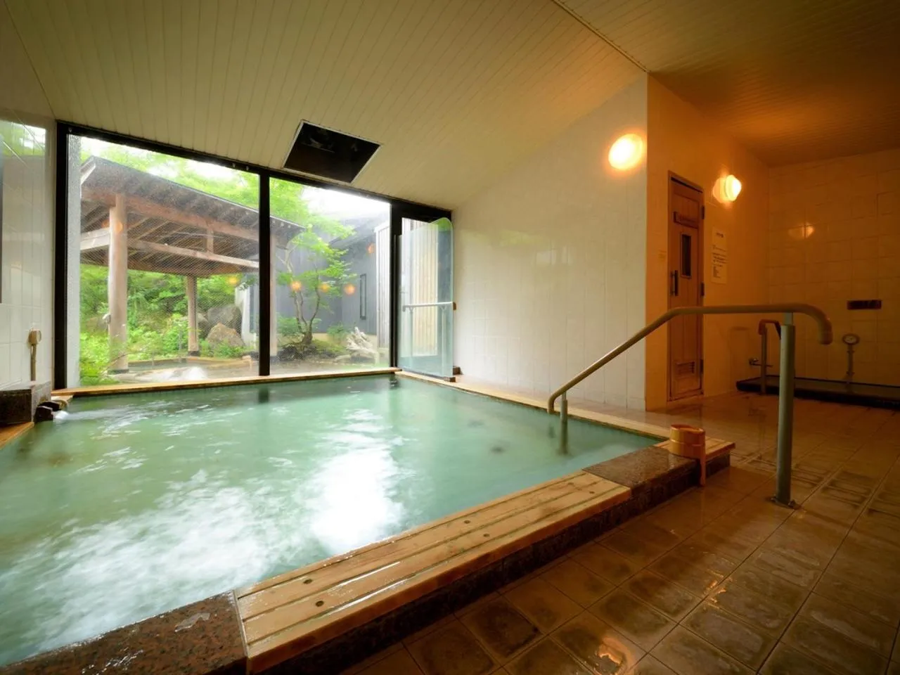 Hot Spring Bath in Appikogen Mori no Hotel
