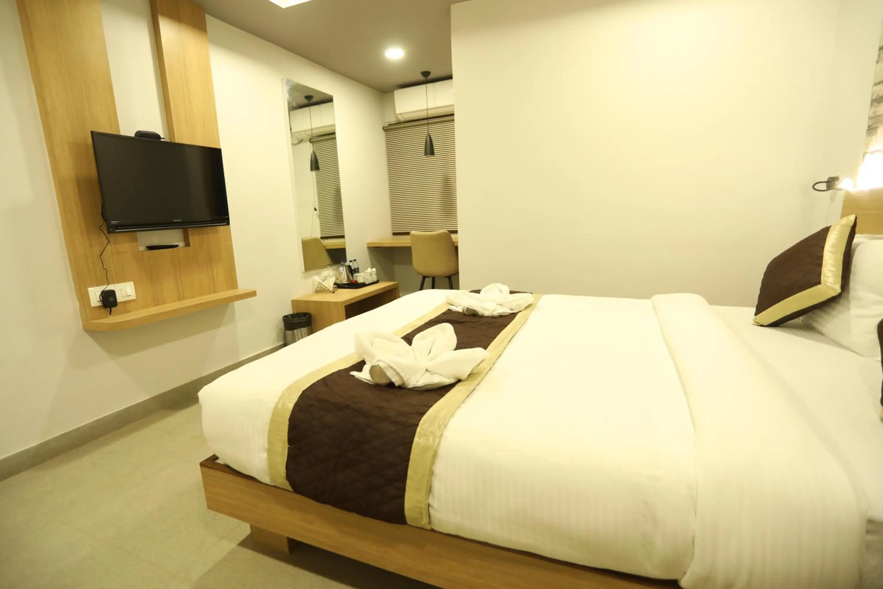 Photo of the whole room, Bed in VIPs Hotel Olive