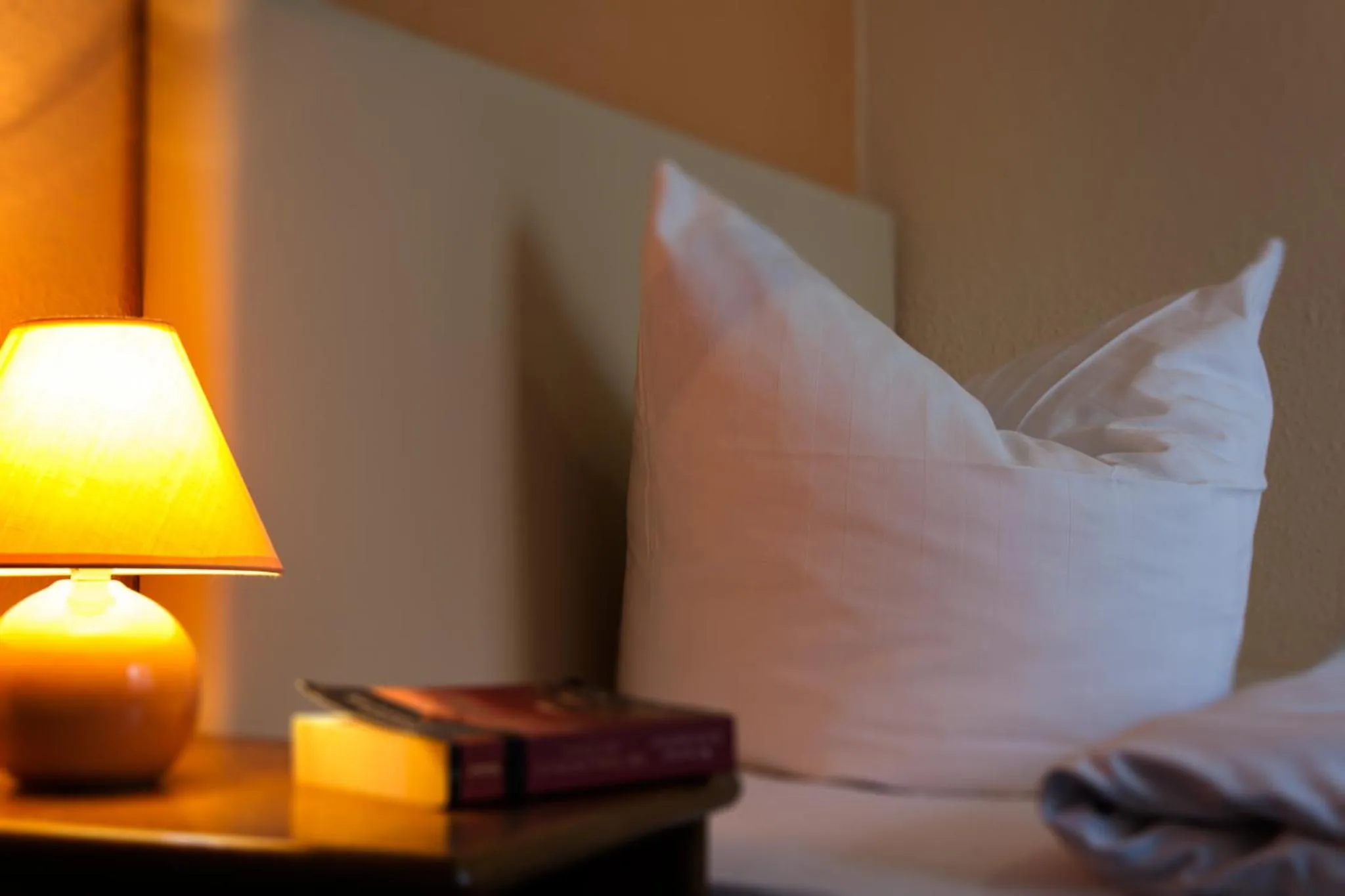 Bedroom, Bed in Landhotel Alt-Jocketa