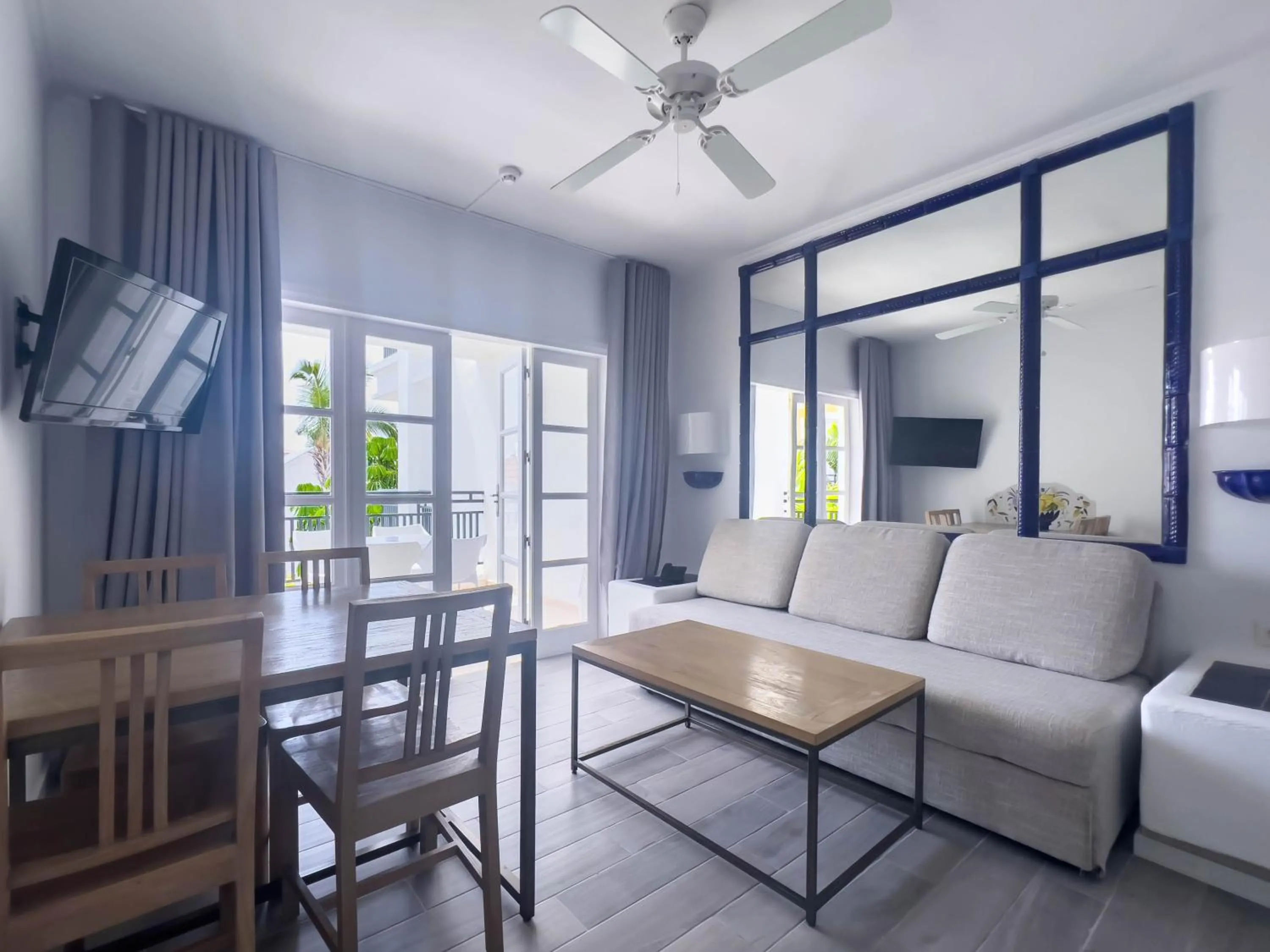 Living room in Apartamentos Parque del Sol