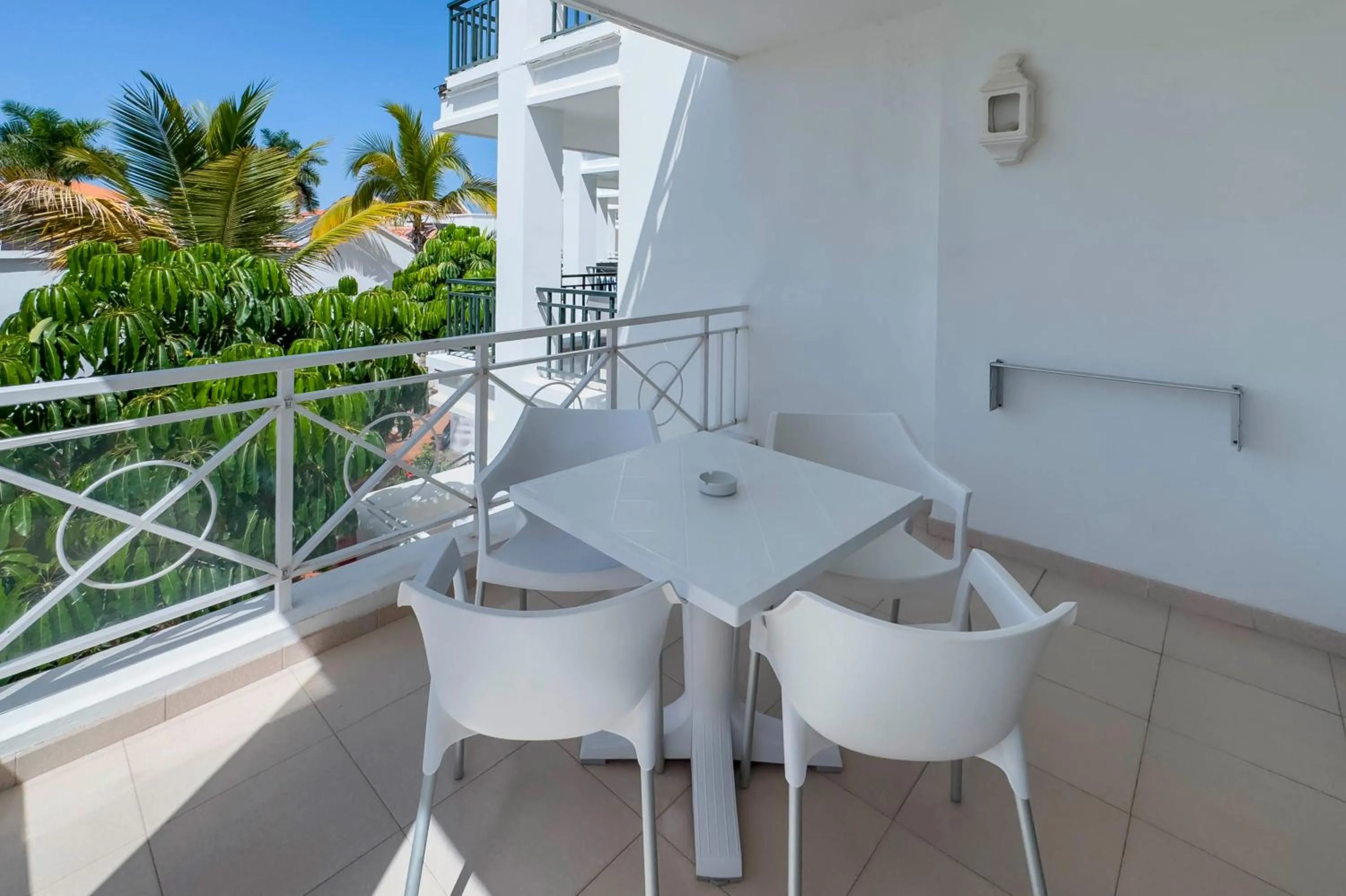 Balcony/Terrace in Apartamentos Parque del Sol
