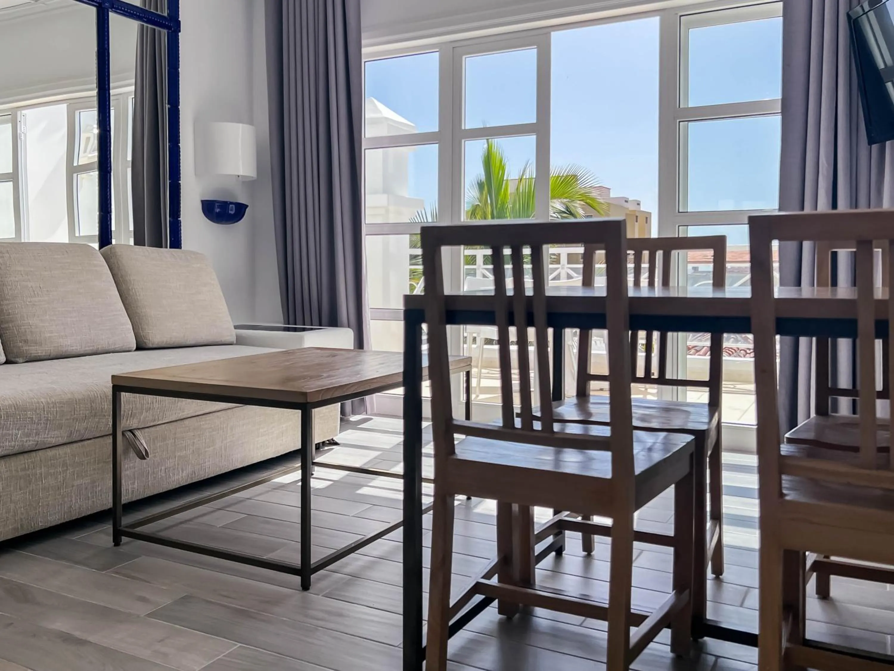 Living room in Apartamentos Parque del Sol