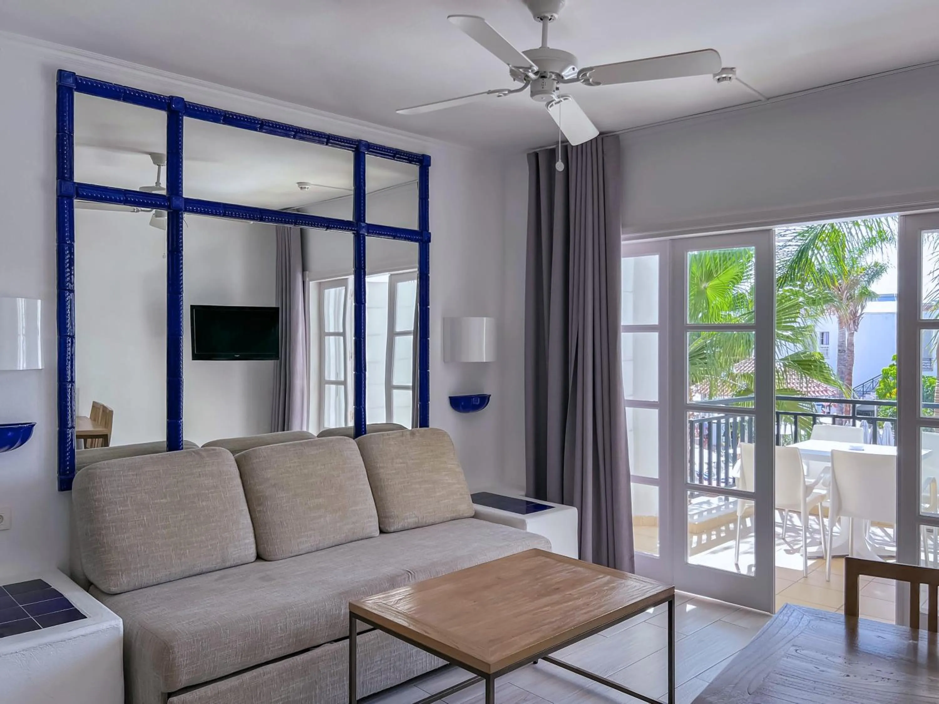 Balcony/Terrace in Apartamentos Parque del Sol