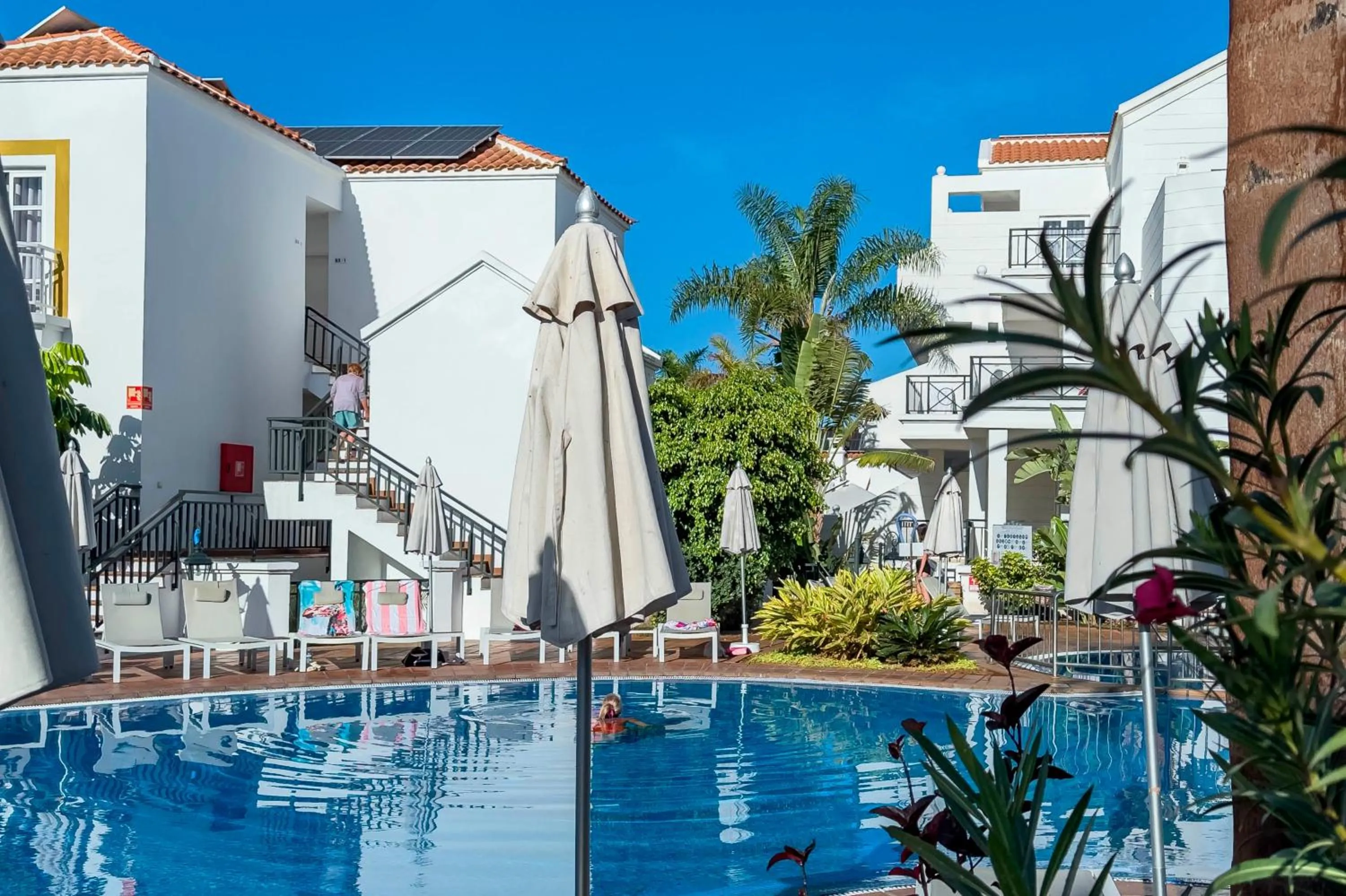 Property building in Apartamentos Parque del Sol