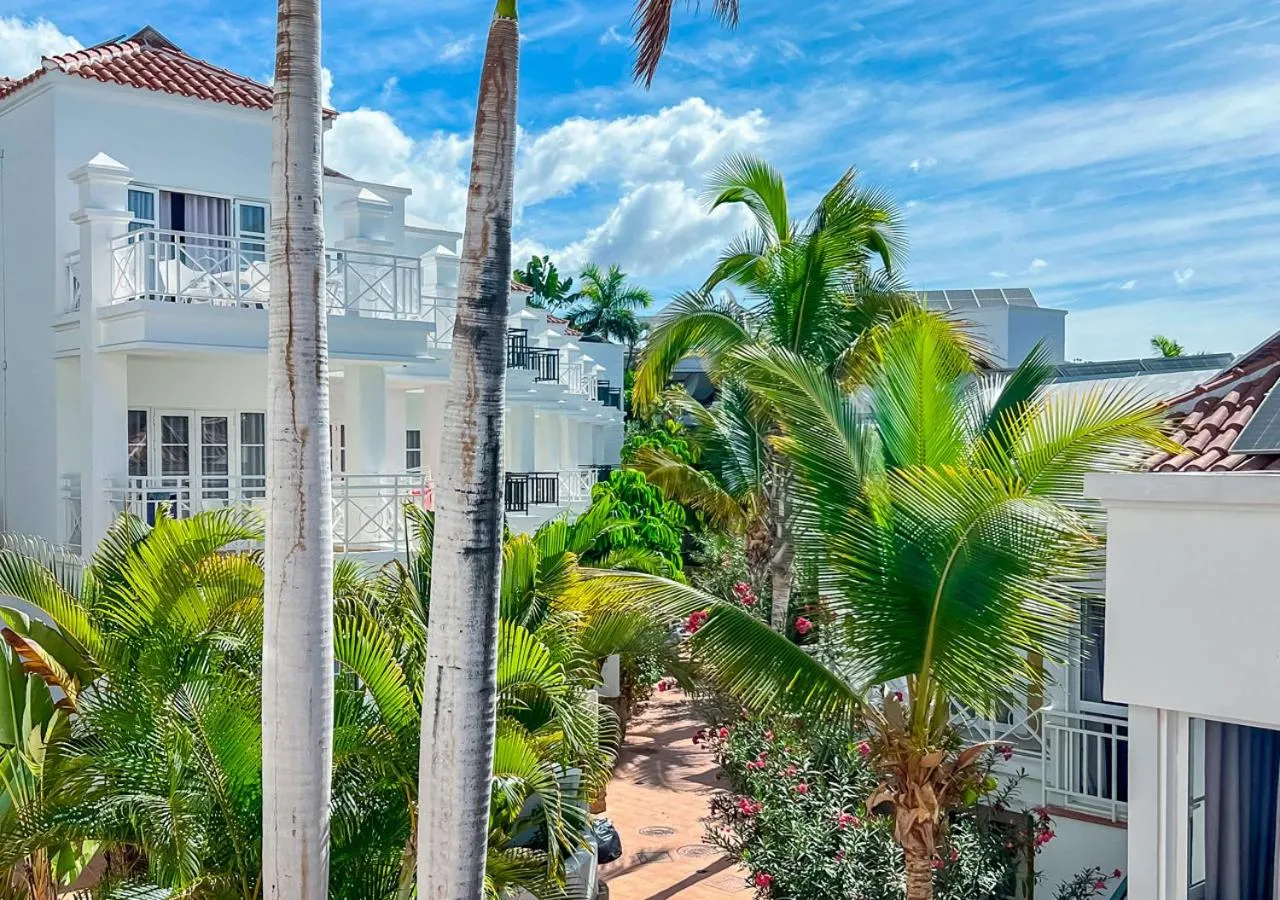 Property building in Apartamentos Parque del Sol