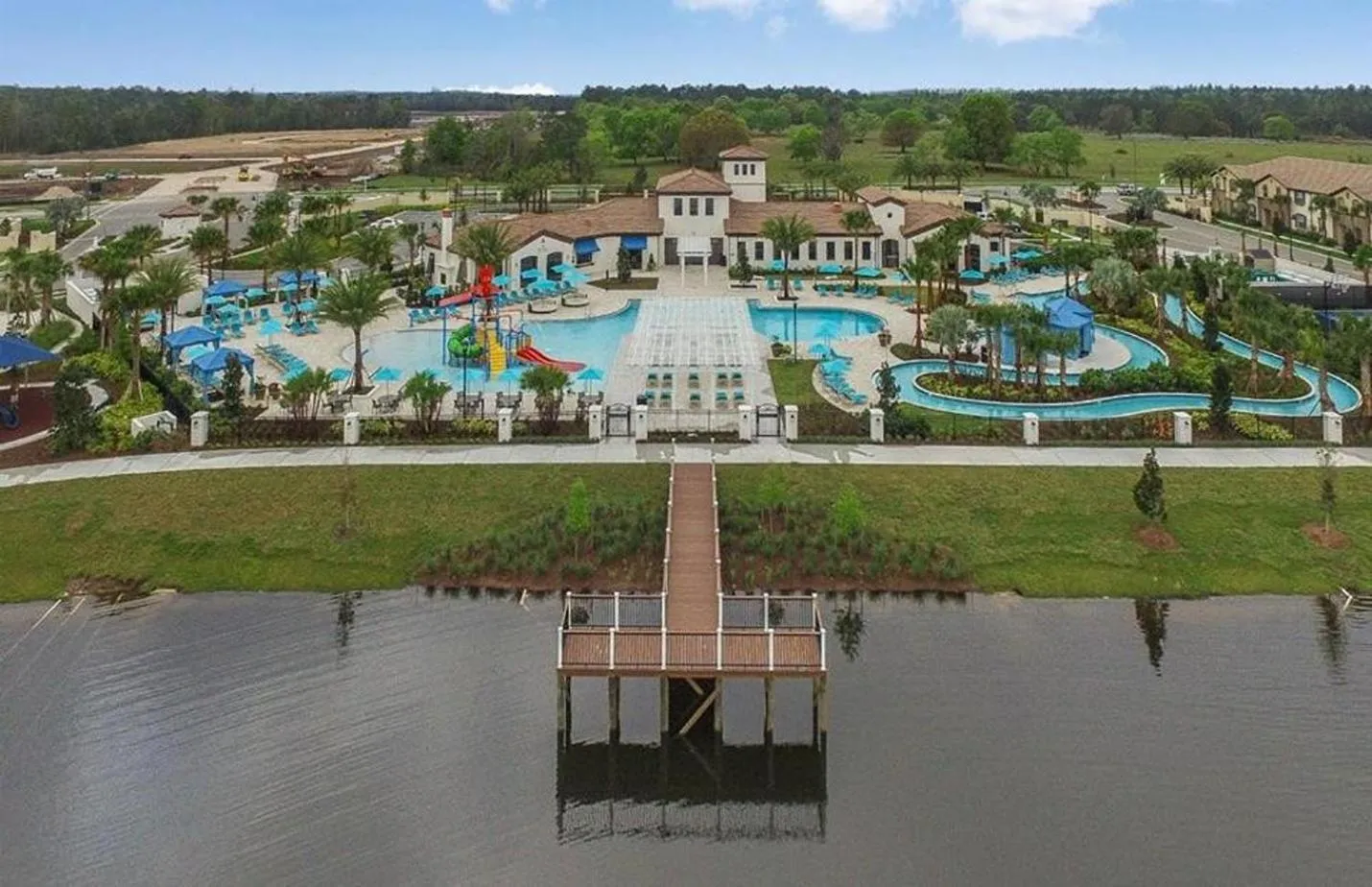 Resort Townhome wPRIVATE Pool & BBQ, near Disney