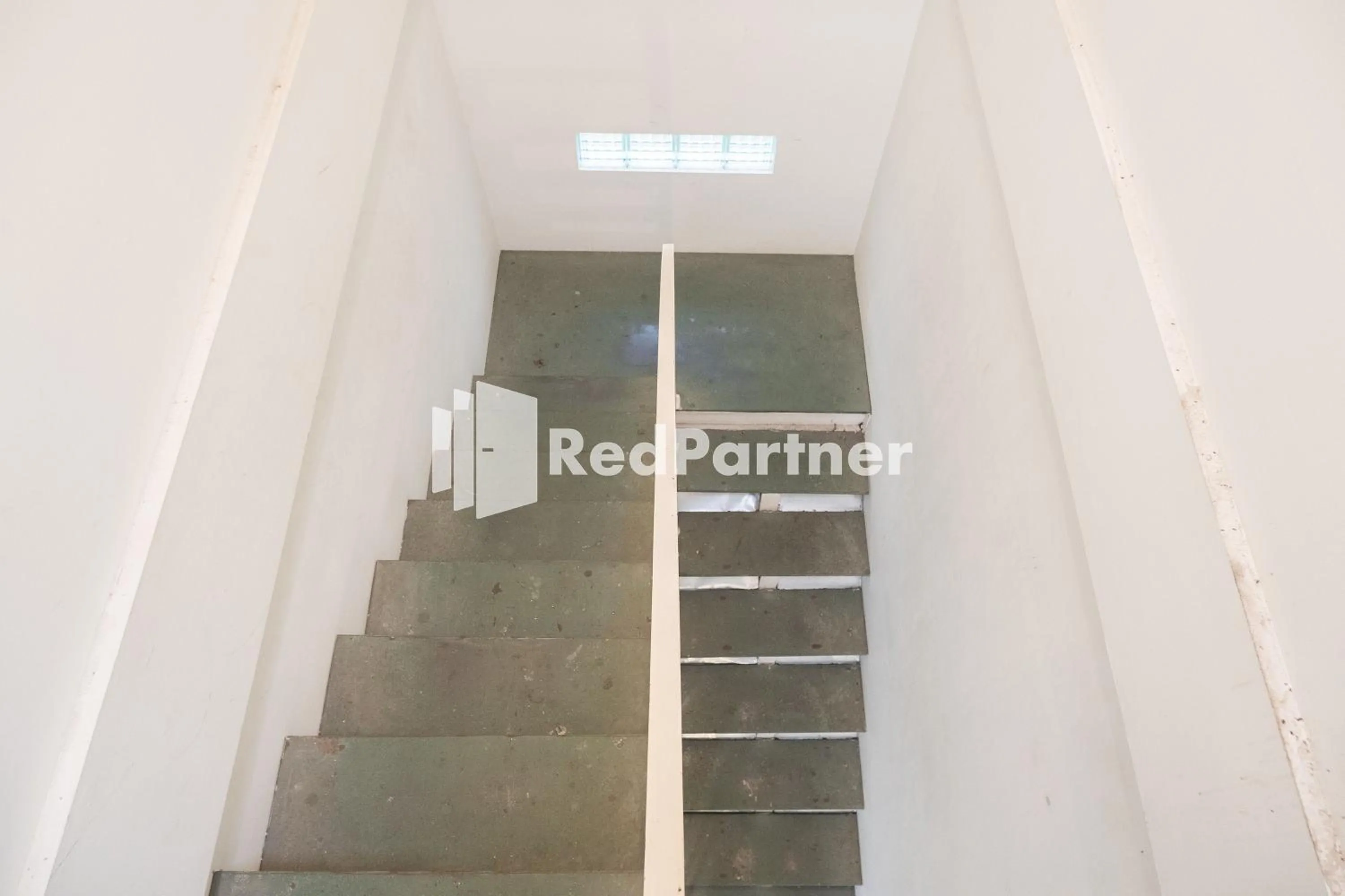 Floor plan in Twin House near UII Yogyakarta Mitra RedDoorz