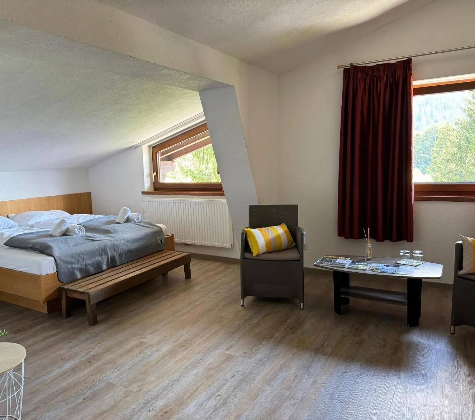 Photo of the whole room in Sonnenburg Hotel