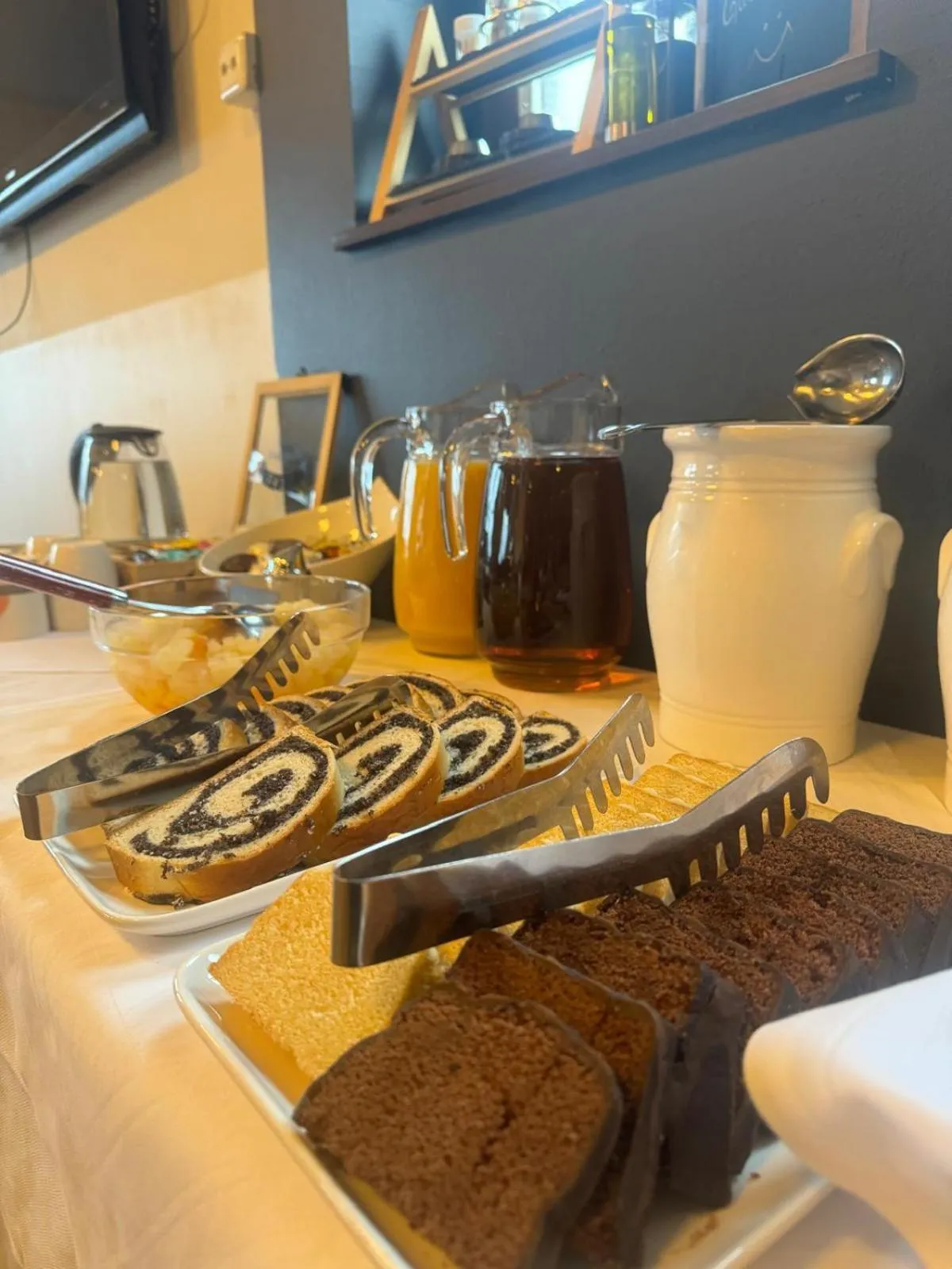 Food and drinks in Sonnenburg Hotel