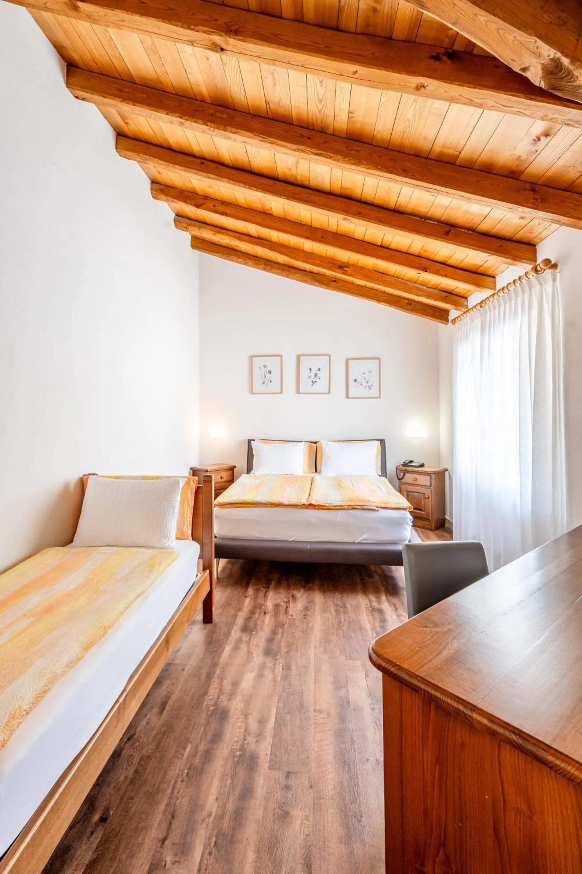 Bedroom, Bed in Hotel Il Castagno