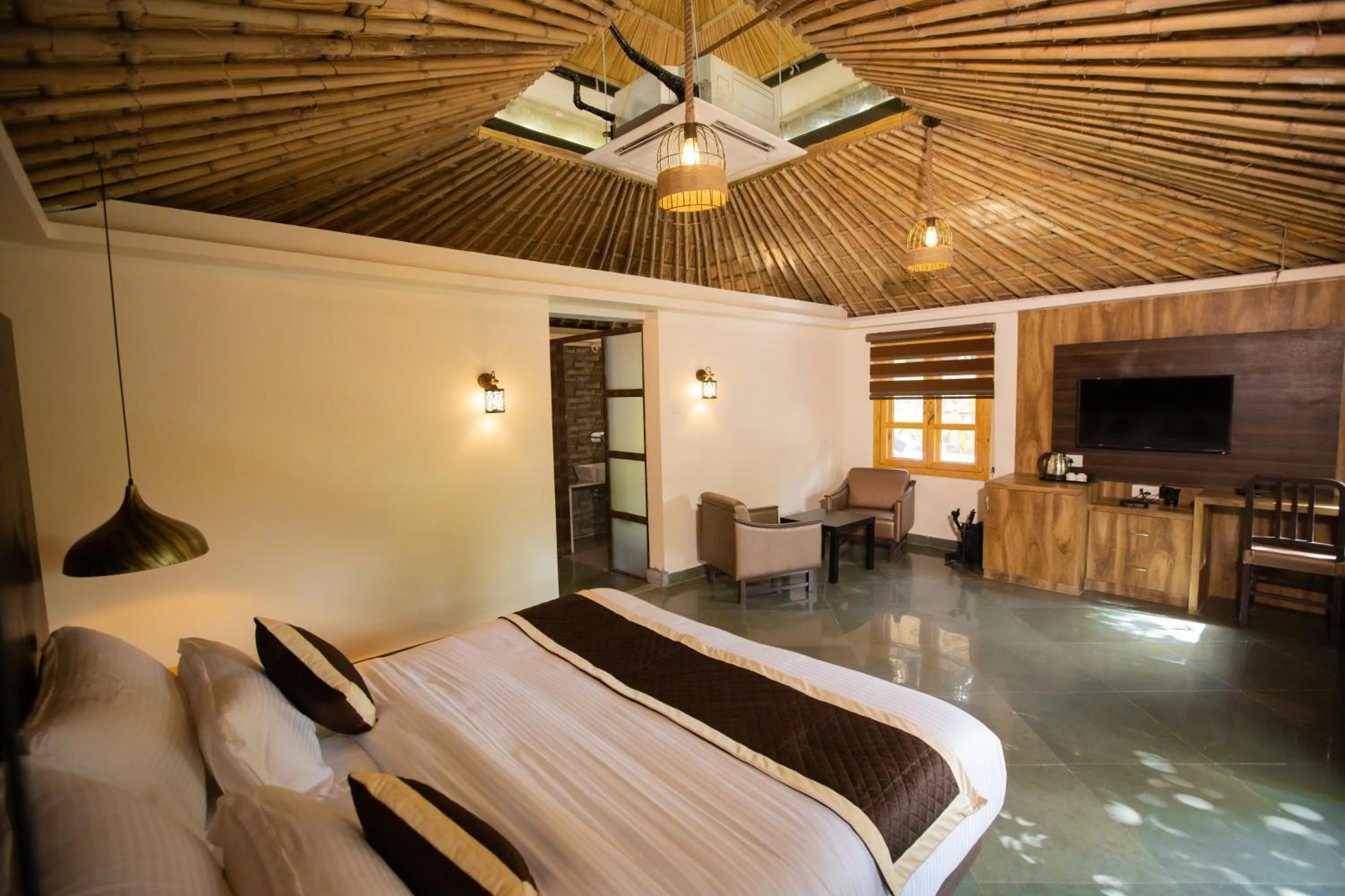 Bed in Nature Village Resort