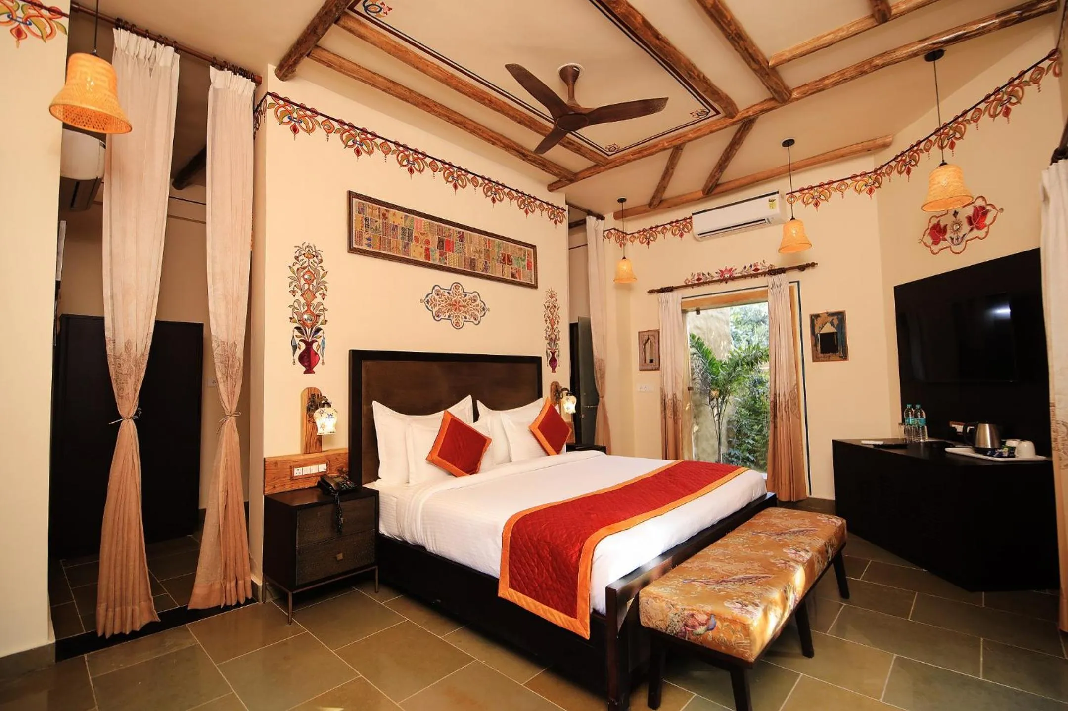 Bed in Nature Village Resort