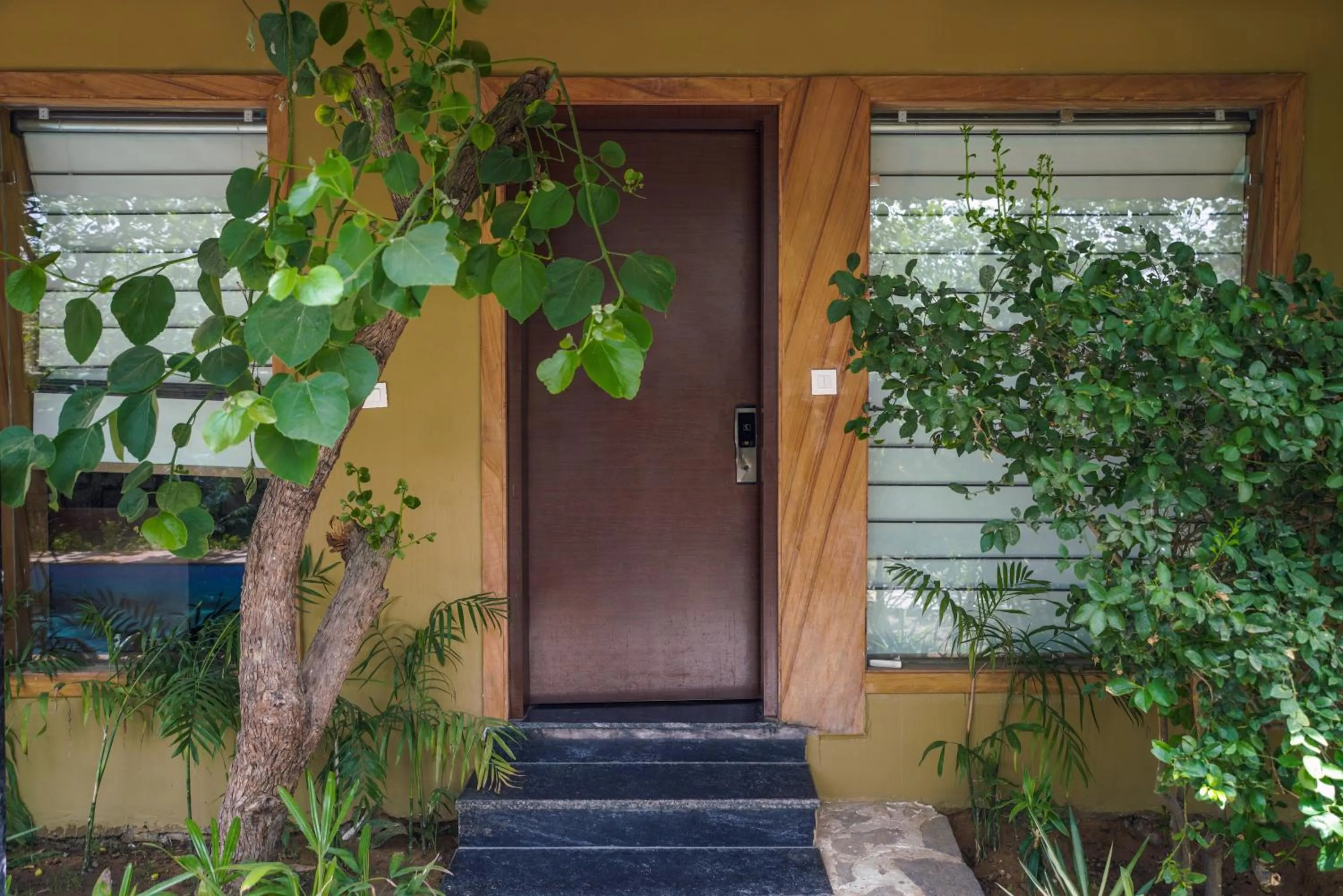 Restaurant/places to eat in Nature Village Resort