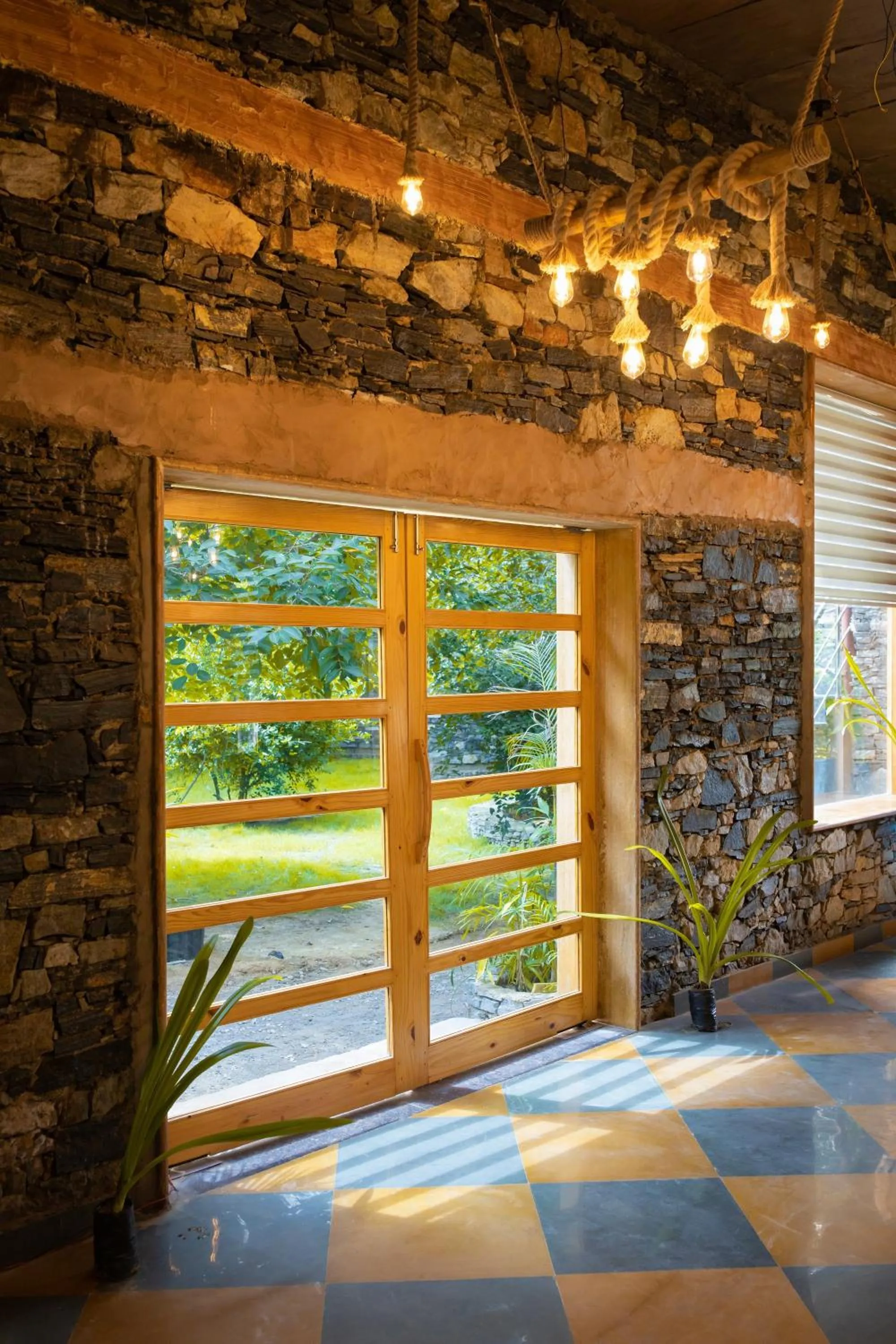 Restaurant/places to eat in Nature Village Resort