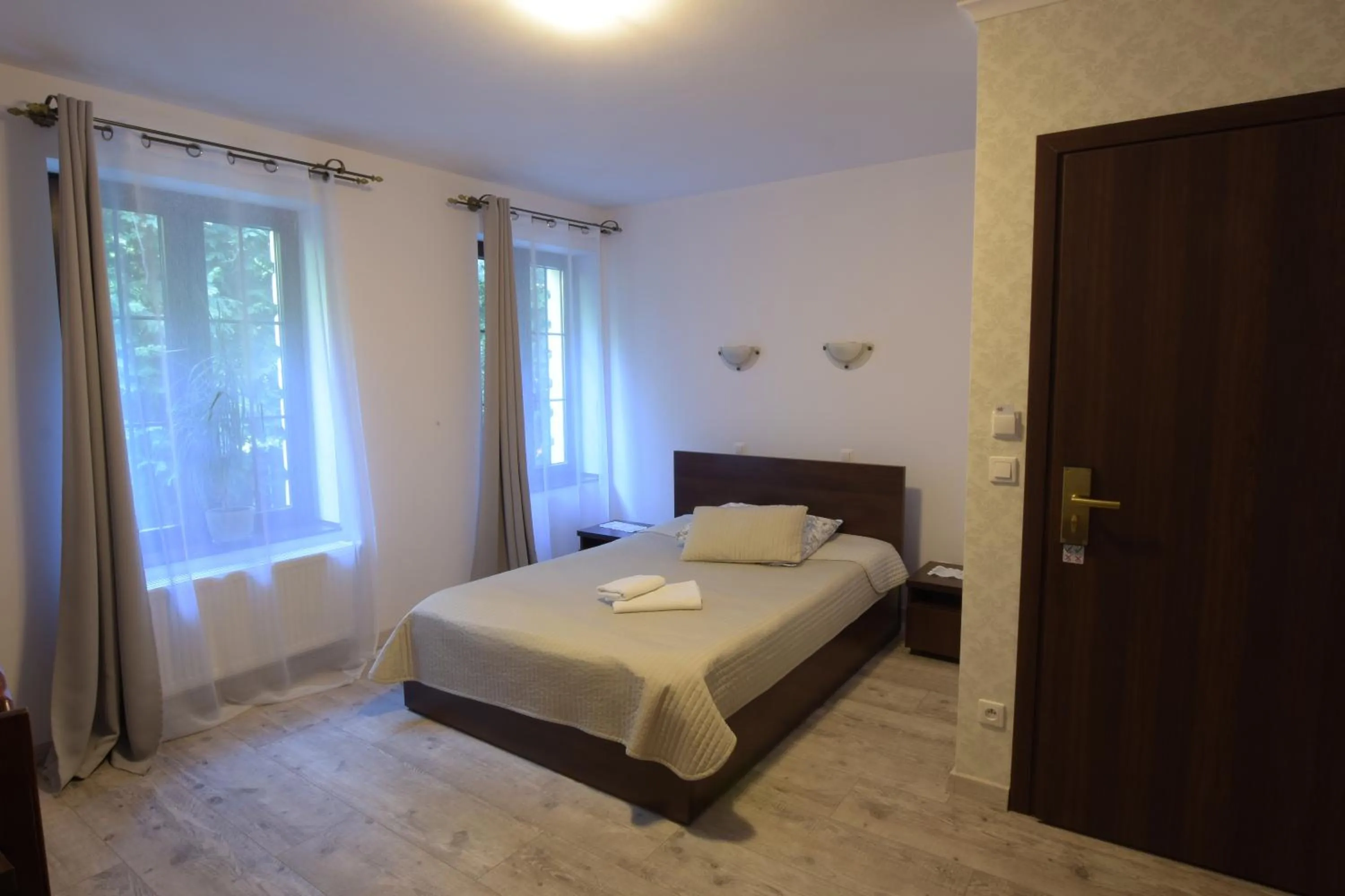 Photo of the whole room, Bed in Dworek Złoty Róg Hotel i Restauracja