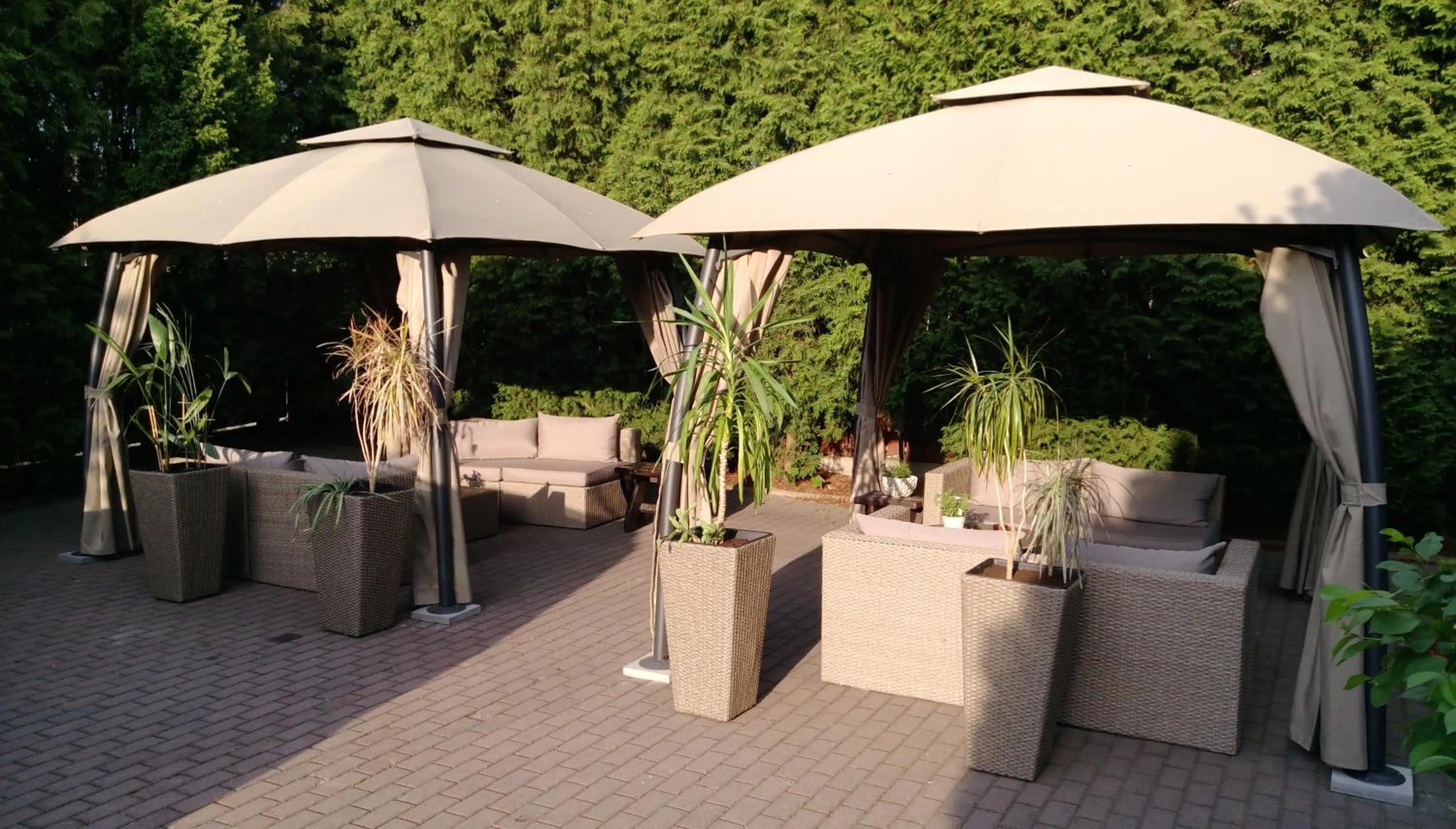 Restaurant/places to eat in Dworek Złoty Róg Hotel i Restauracja