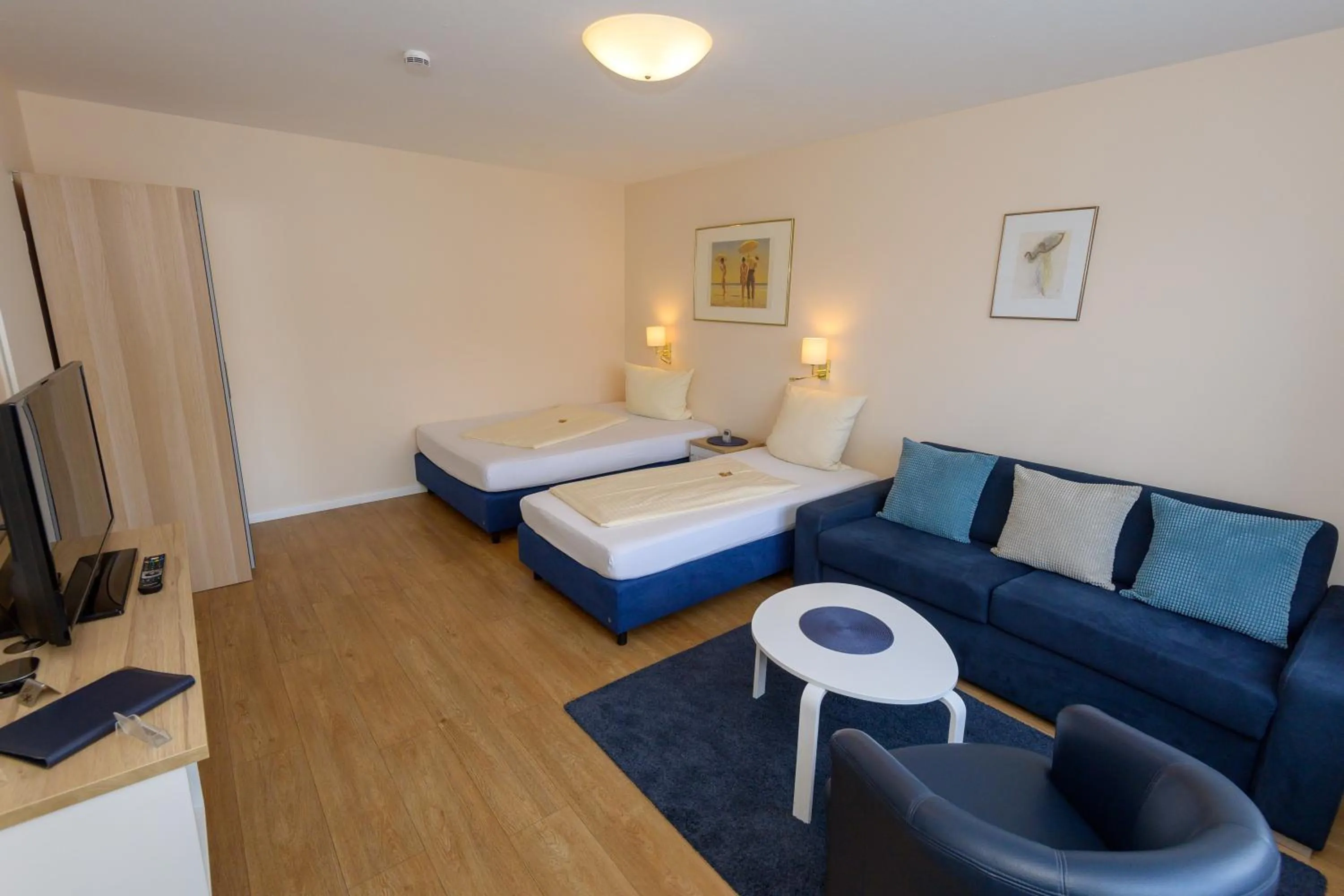 Photo of the whole room, Bed in Bremer Apartmenthotel Superior