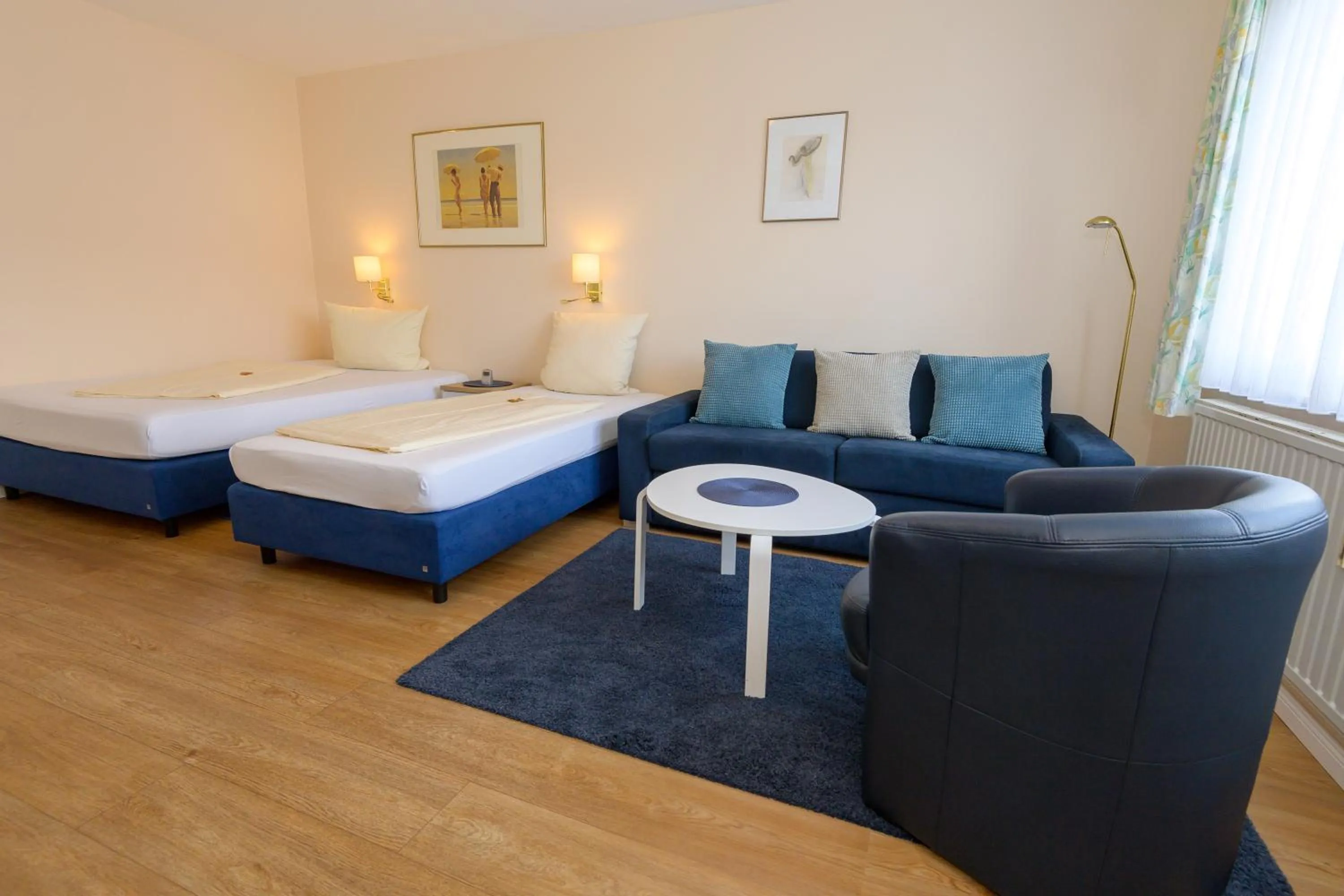 Photo of the whole room, Bed in Bremer Apartmenthotel Superior