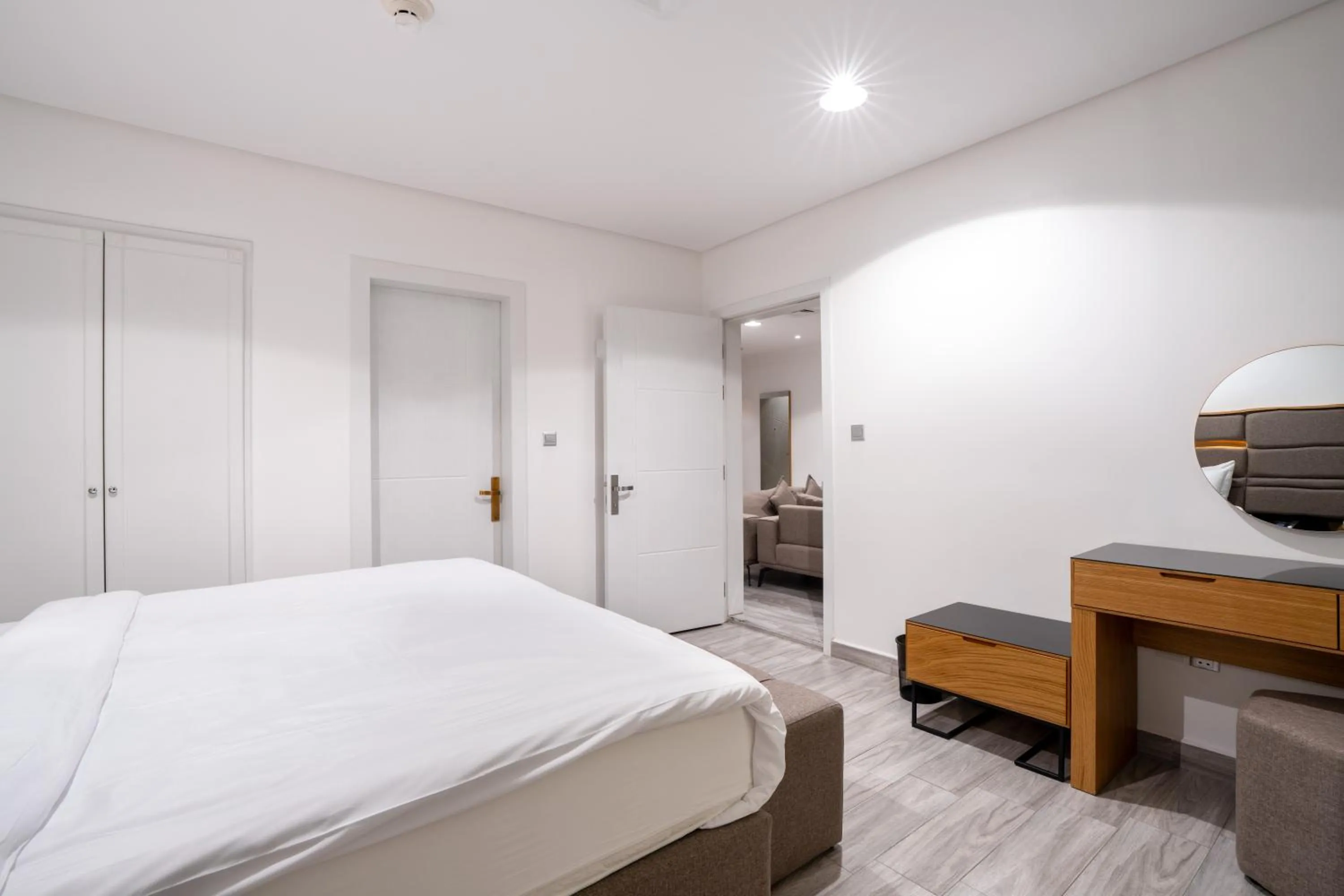 Bedroom, Bed in Plaza Athenee Hotel