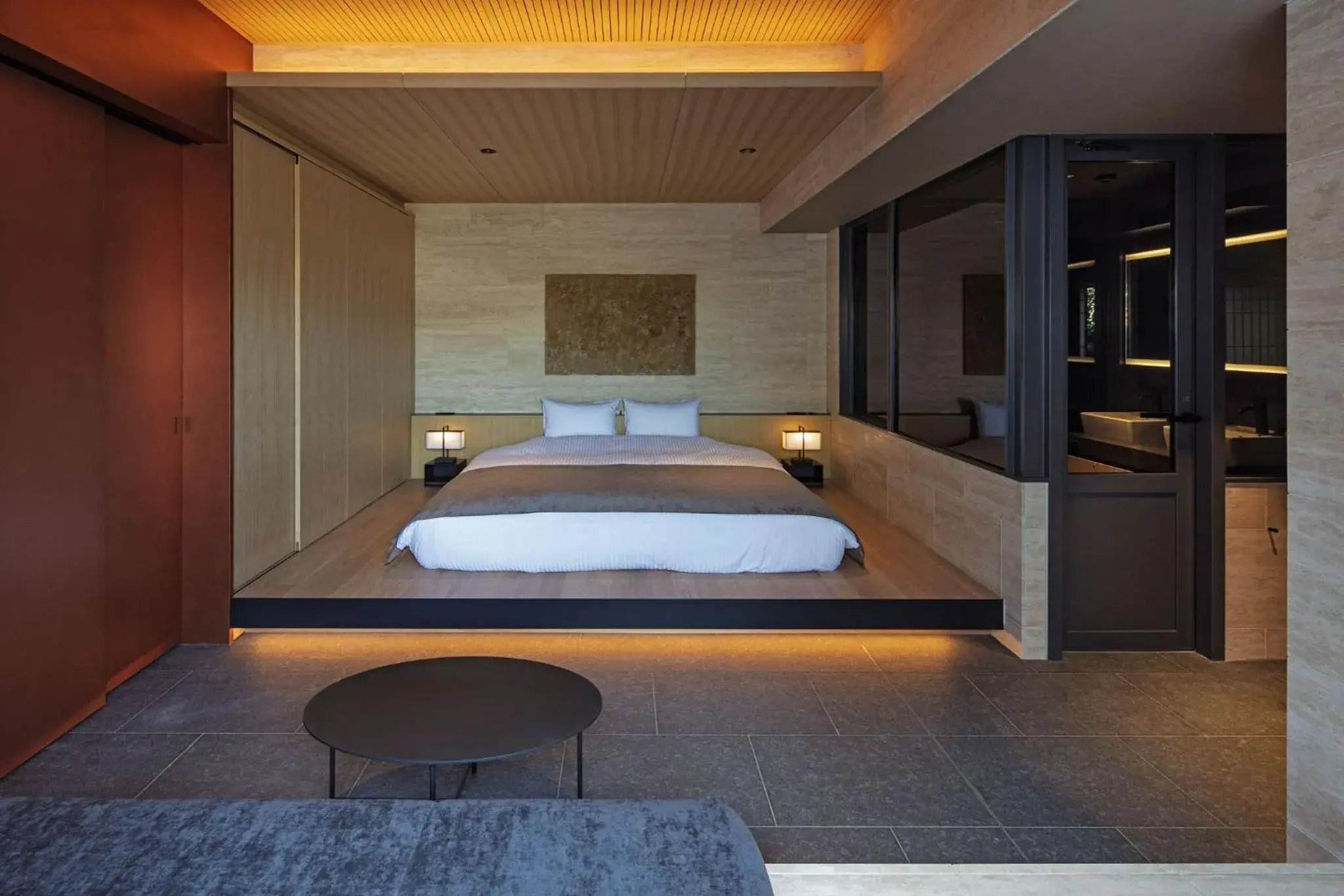 tou Premium King Room with Terrace in hotel tou nishinotoin kyoto tou Premium King Room with Terrace in hotel tou nishinotoin kyoto