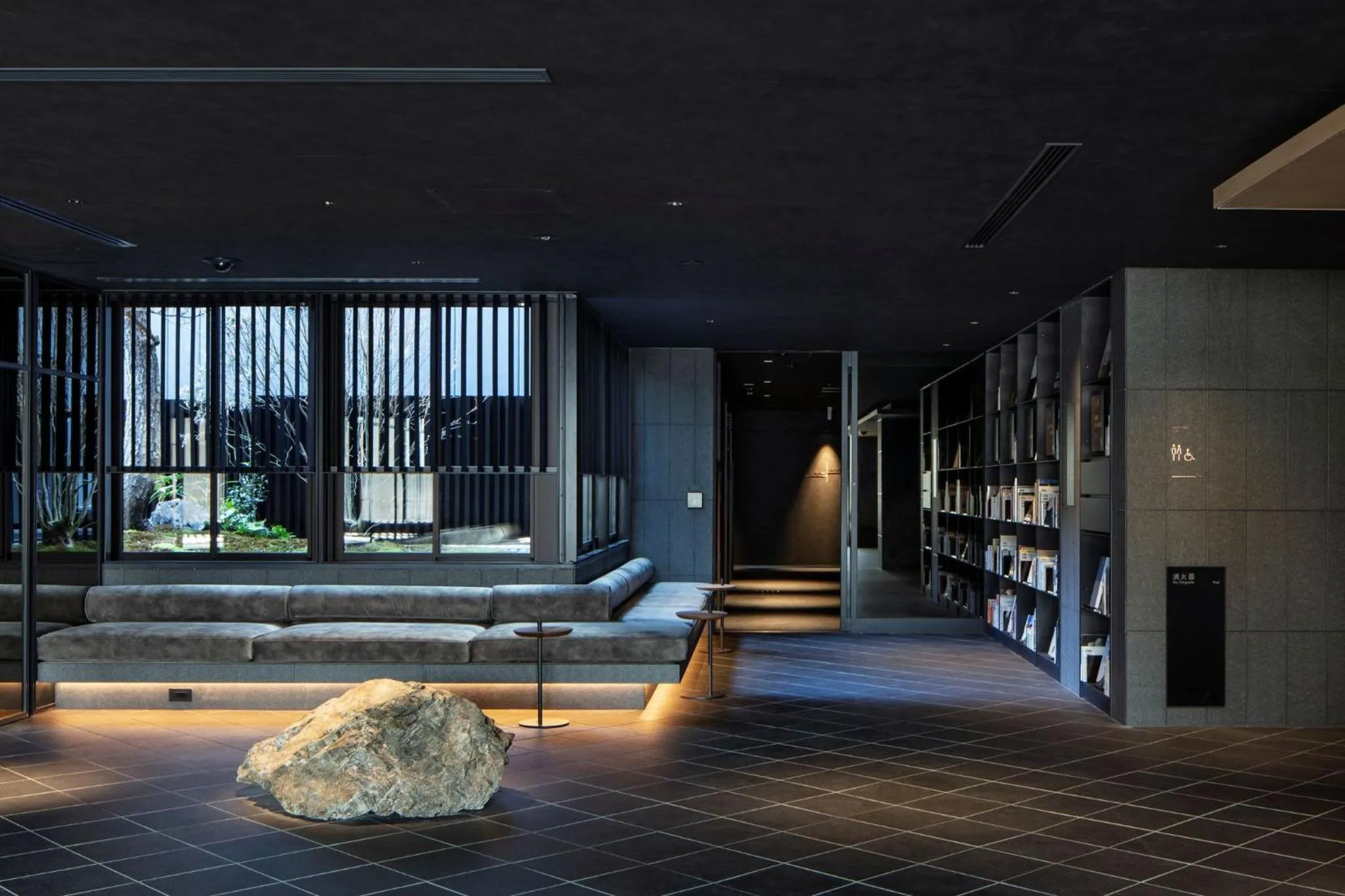 Lobby or reception in hotel tou nishinotoin kyoto