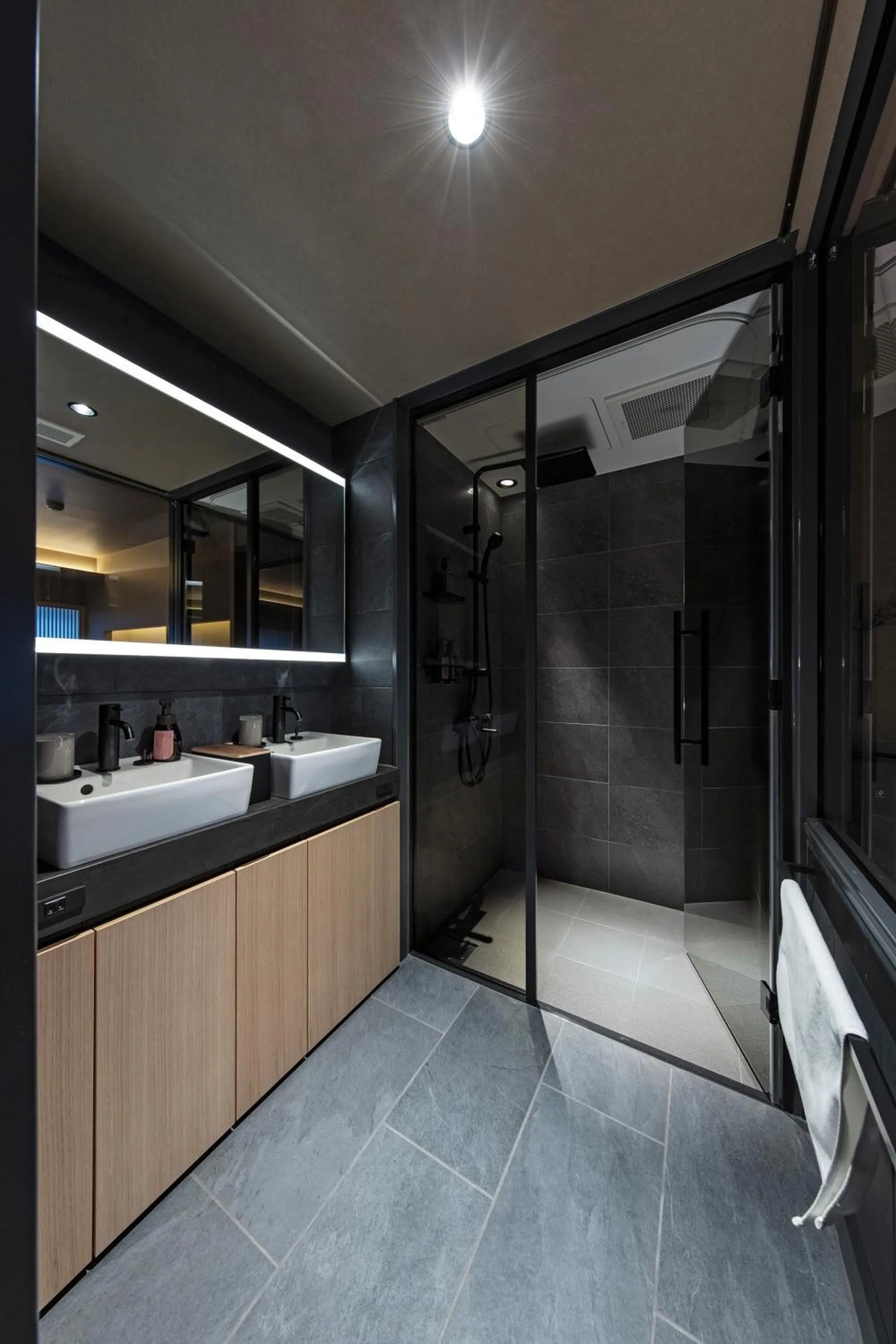 room service in hotel tou nishinotoin kyoto