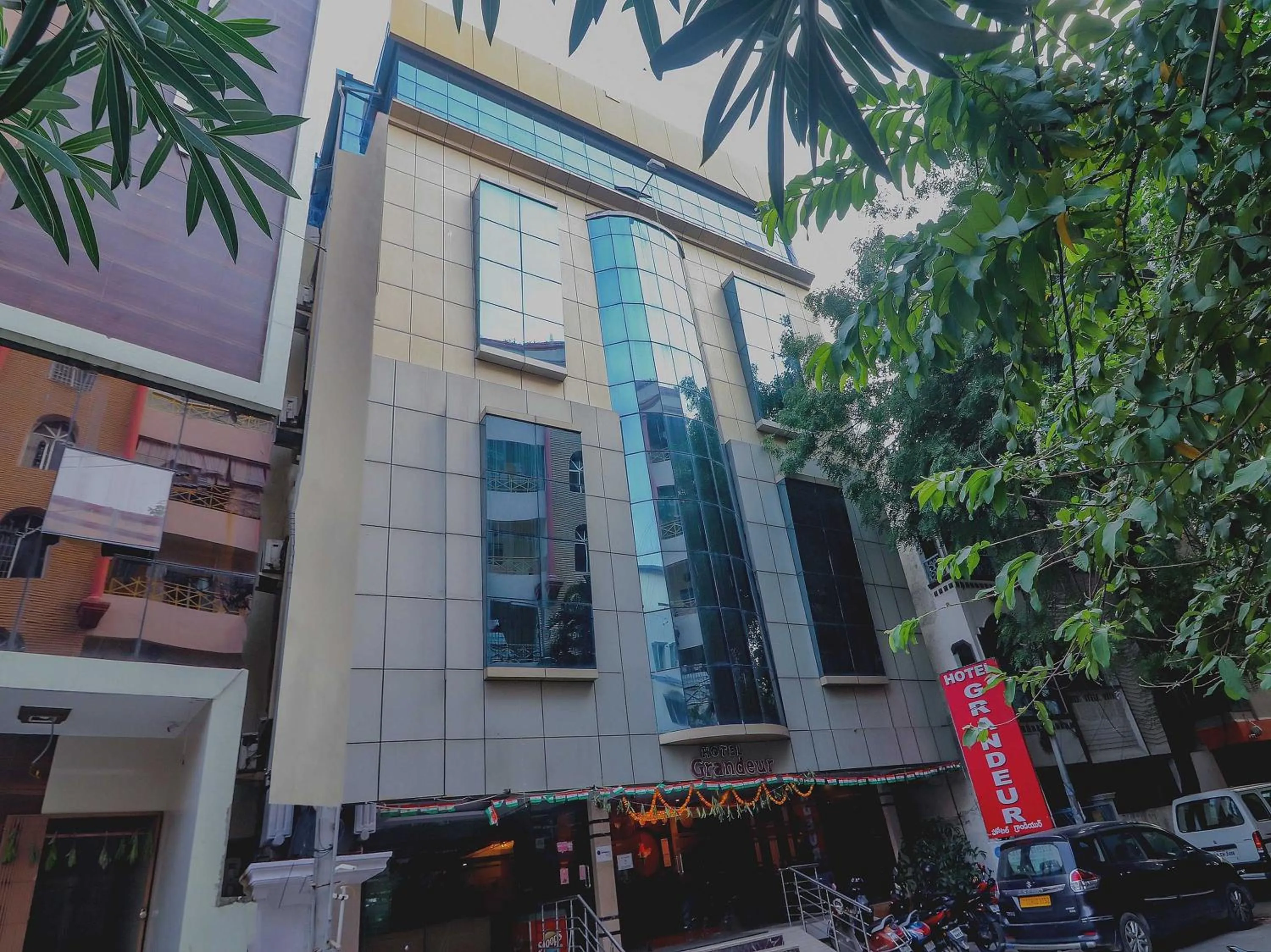 Facade/entrance in Hotel O Grandeur By orbit Hotels Near Chennai shopping mall