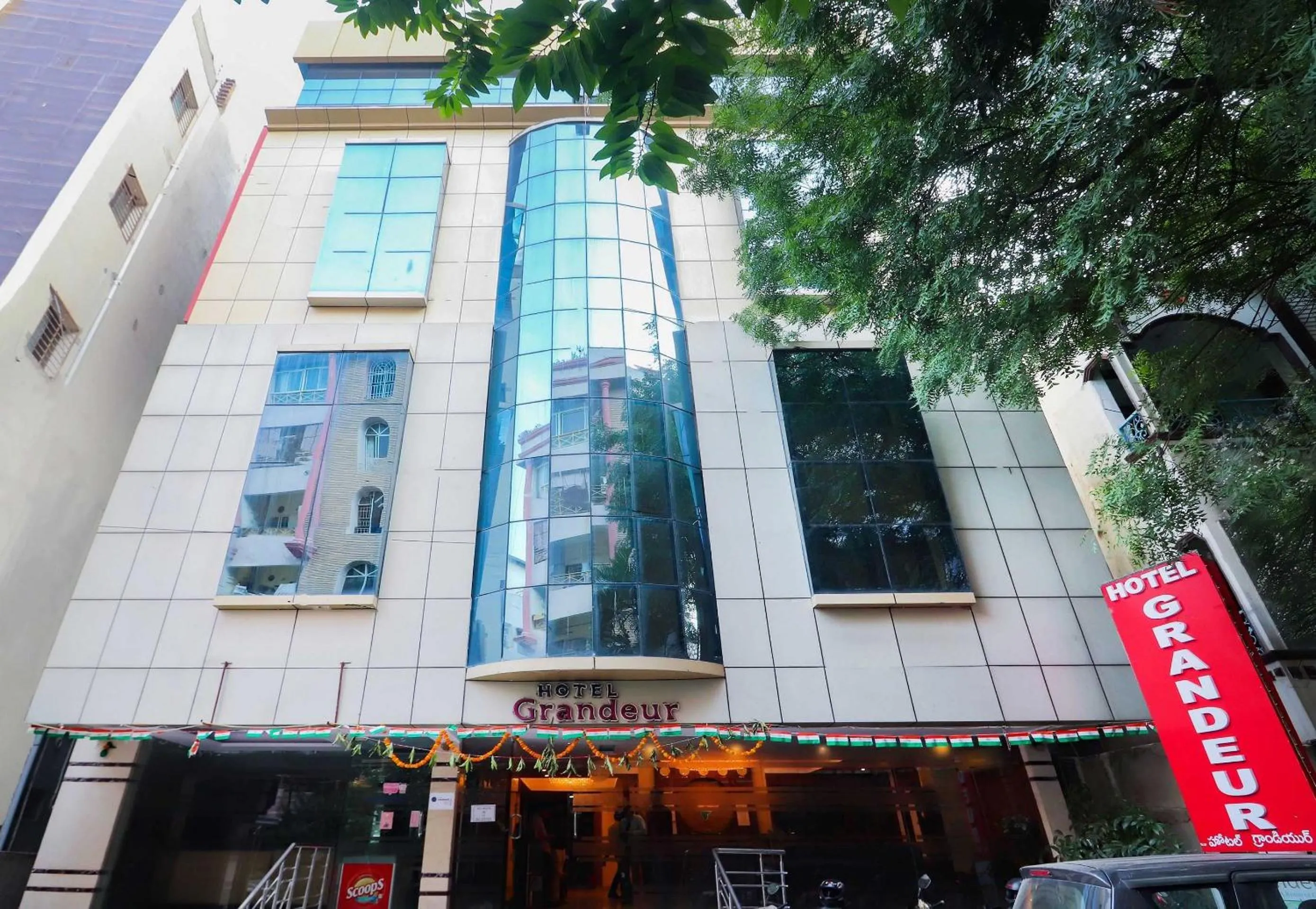 Facade/entrance in Hotel O Grandeur By orbit Hotels Near Chennai shopping mall