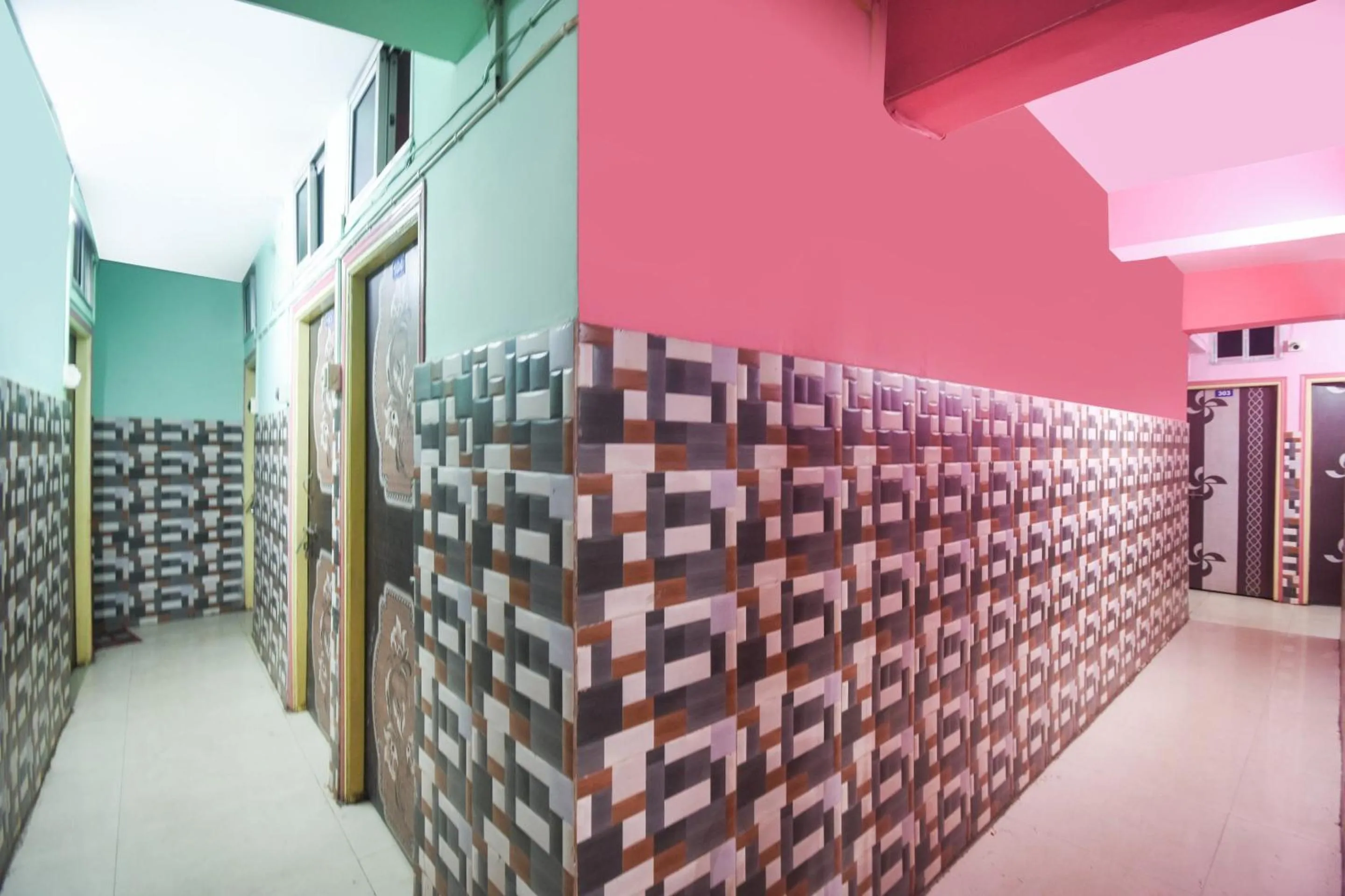 Lobby or reception in Spot On Sonar Bangla Lodge