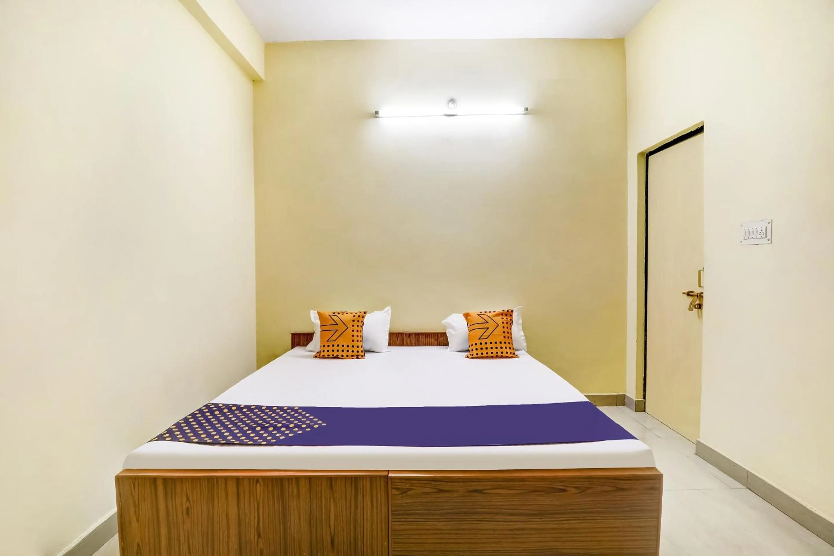 Bedroom, Bed in SPOT ON Ganpati Palace