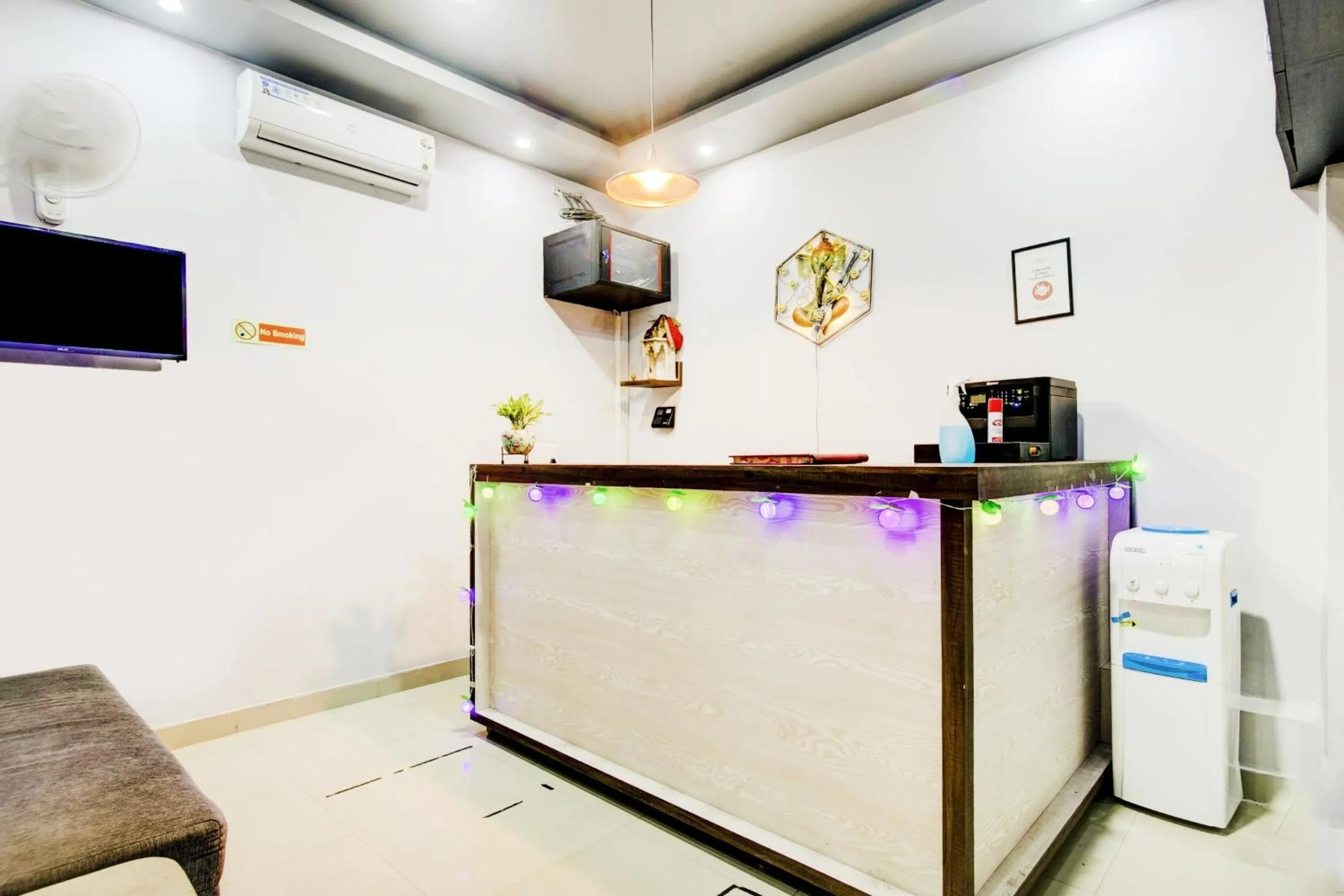 Lobby or reception in Super Townhouse Volga Homes