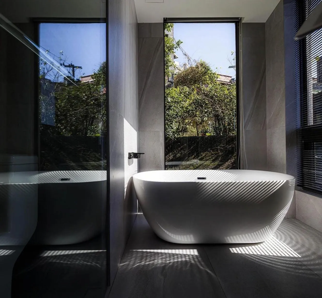Bathroom in Jiufen 35