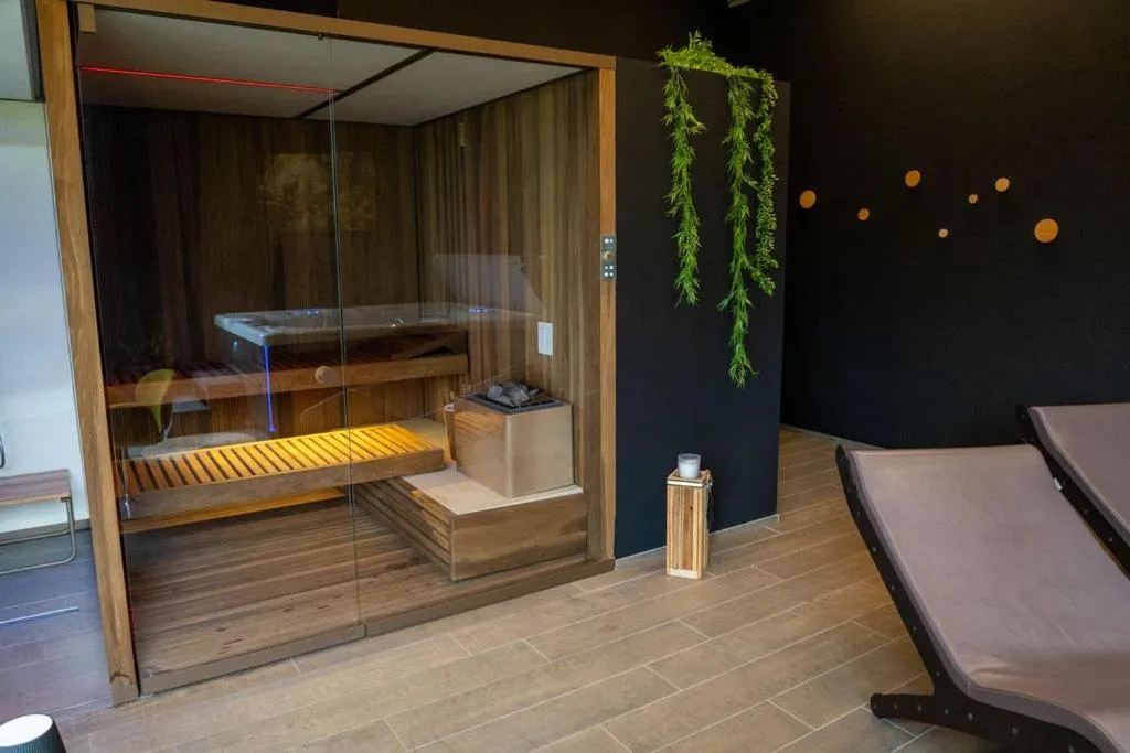 Sauna in Les Chambres du Vieux Château