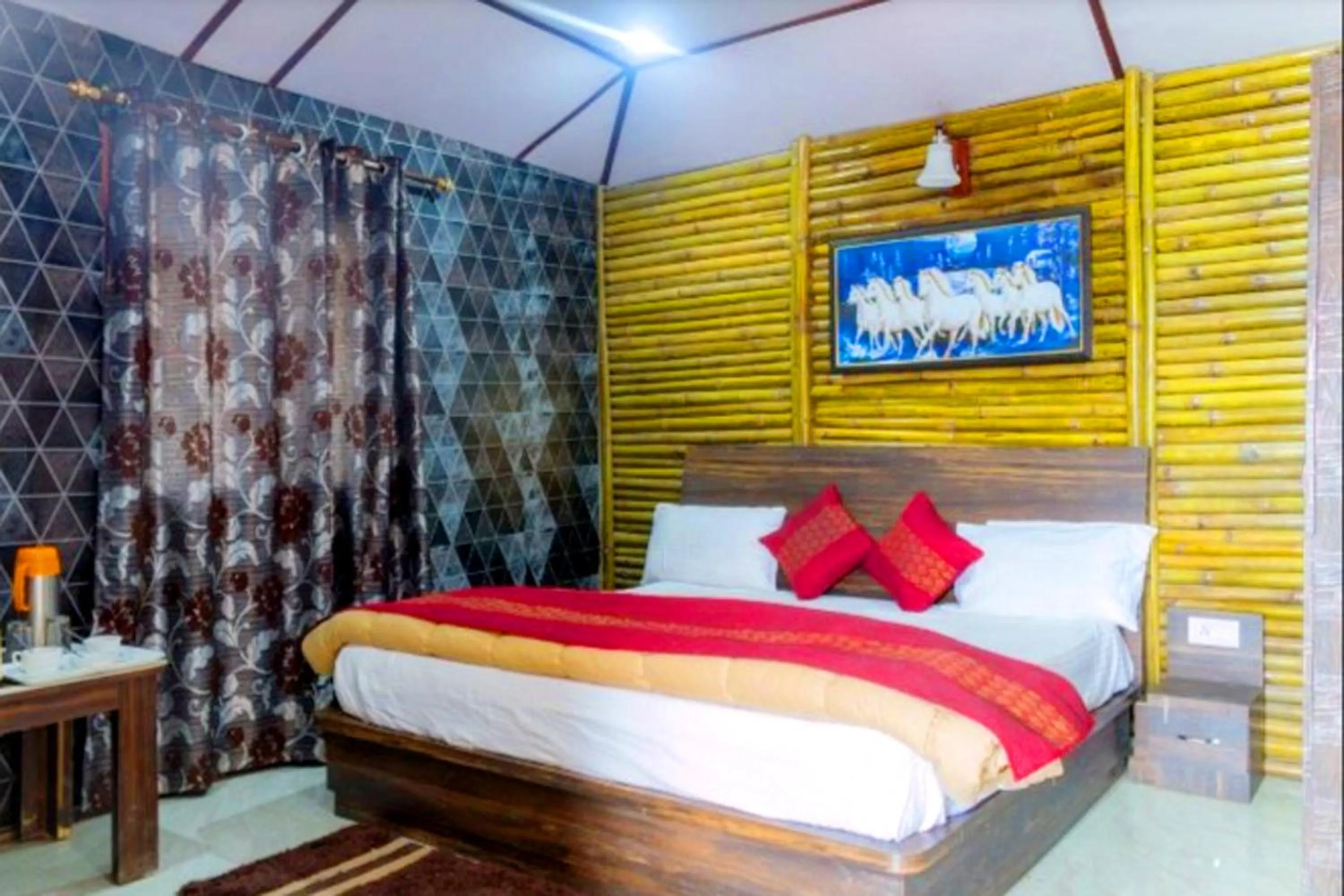 Photo of the whole room, Bed in Glamwood Resort Dhanaulti, Ranked 1 in Dhanaulti