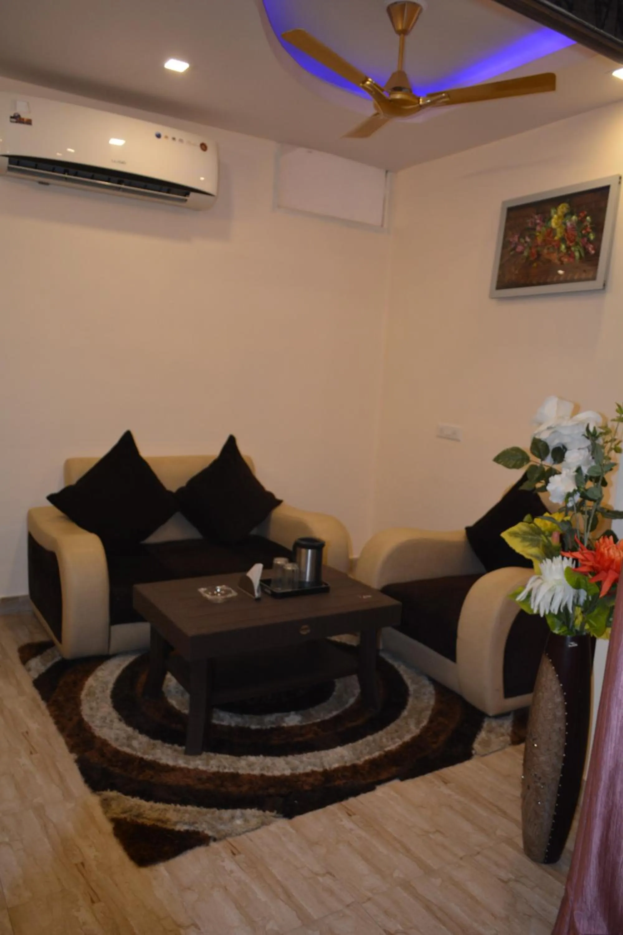 Living room in Hotel Comfort and Terrace Lounge