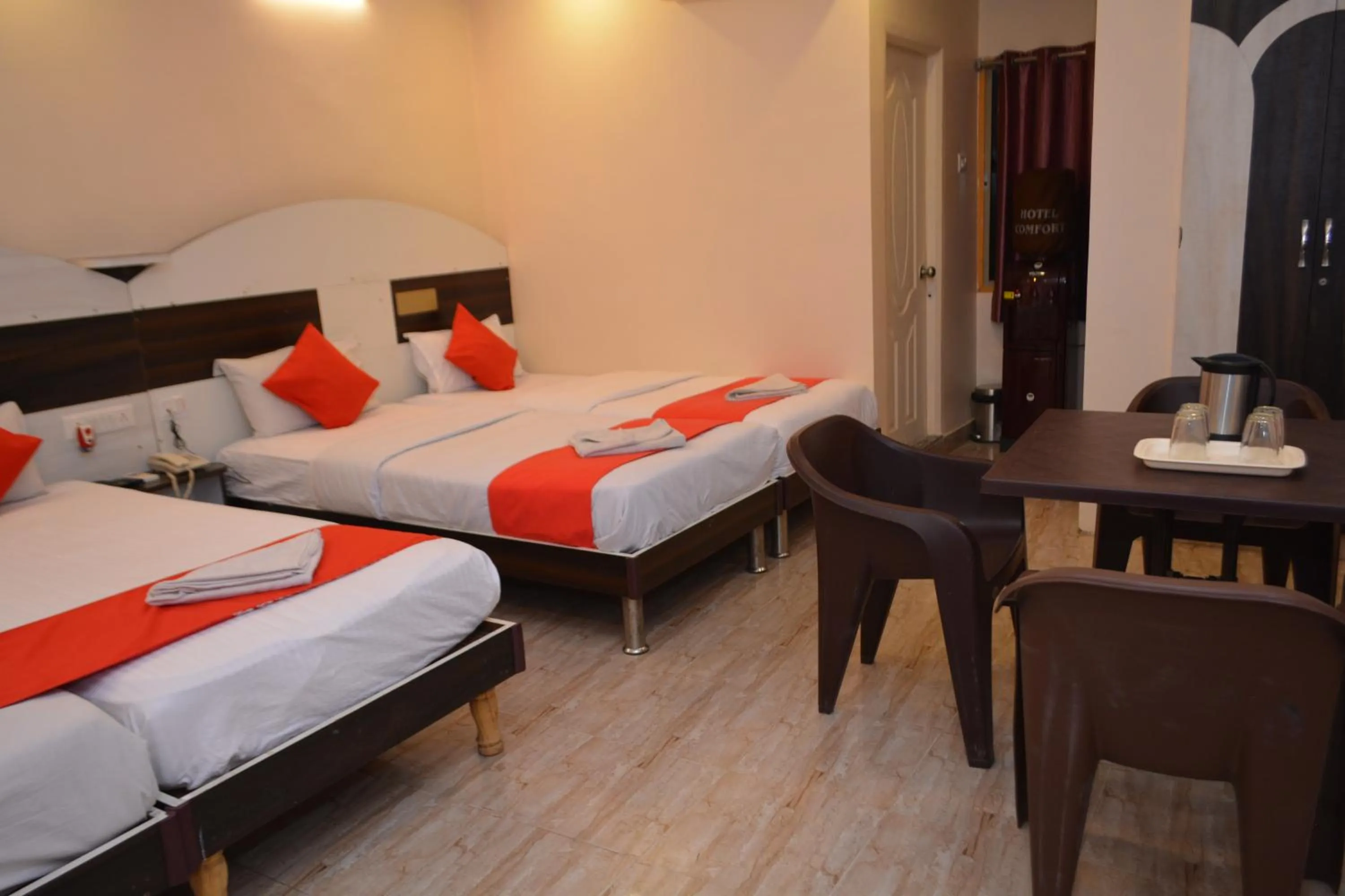 Bed in Hotel Comfort and Terrace Lounge