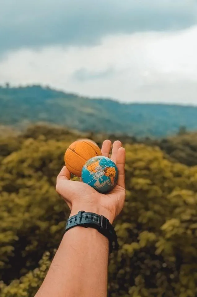 Raw Camping at Camping Paradise Singalong Mountain Garden