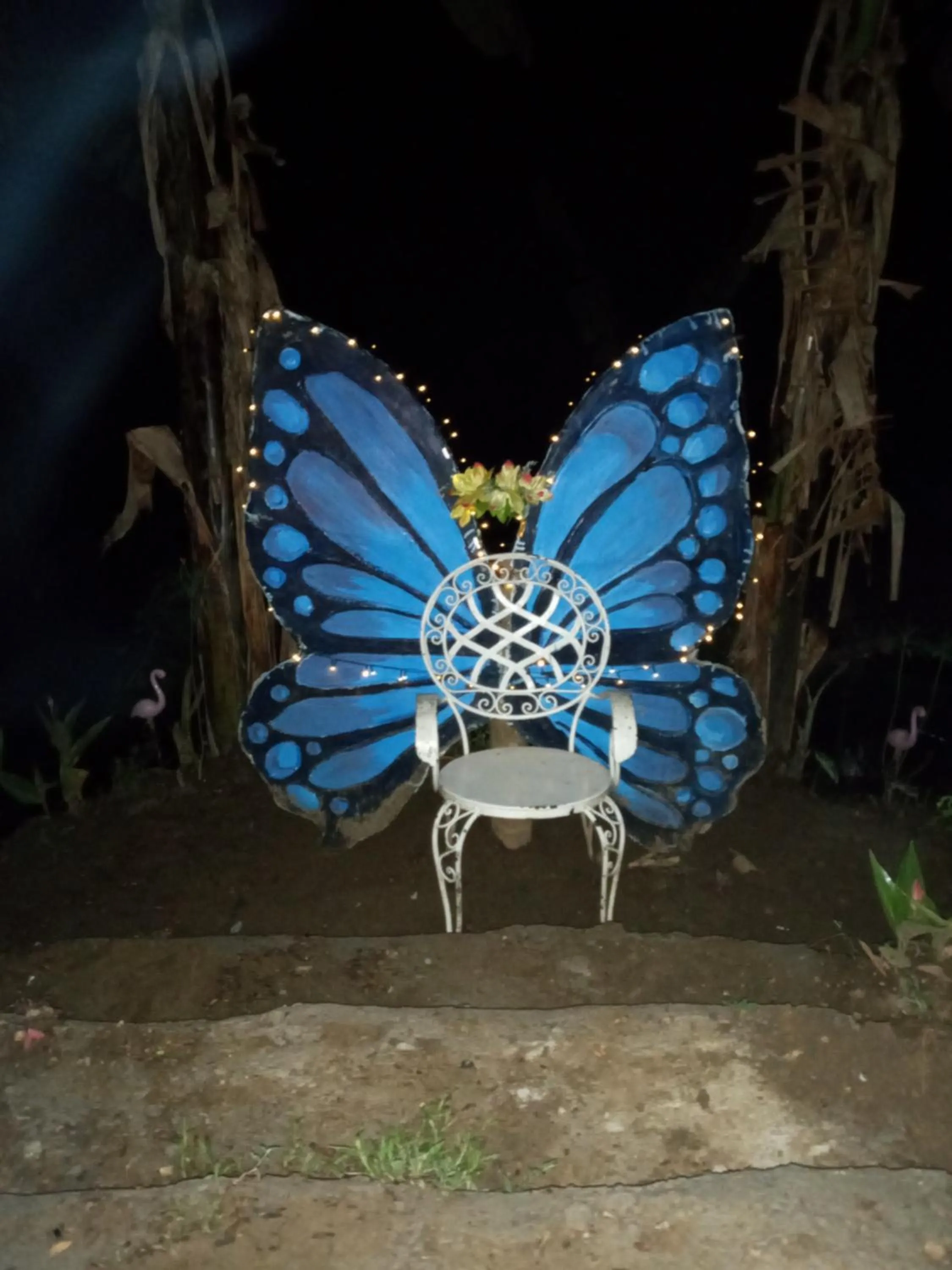 Raw Camping at Camping Paradise Singalong Mountain Garden