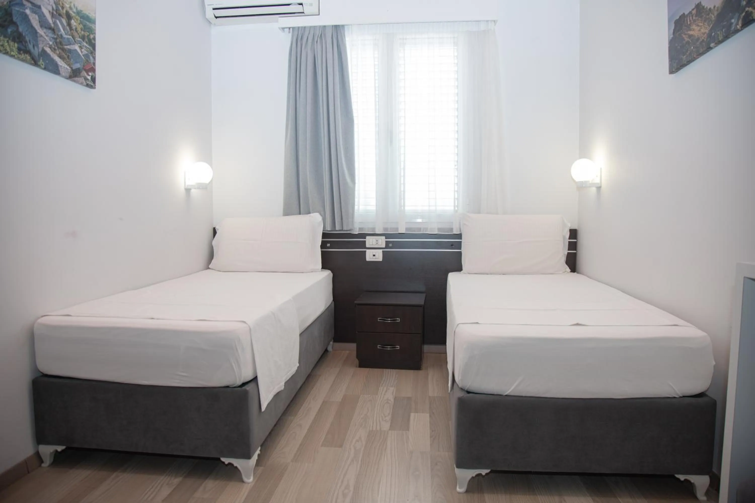 Bed in Hotel Number One